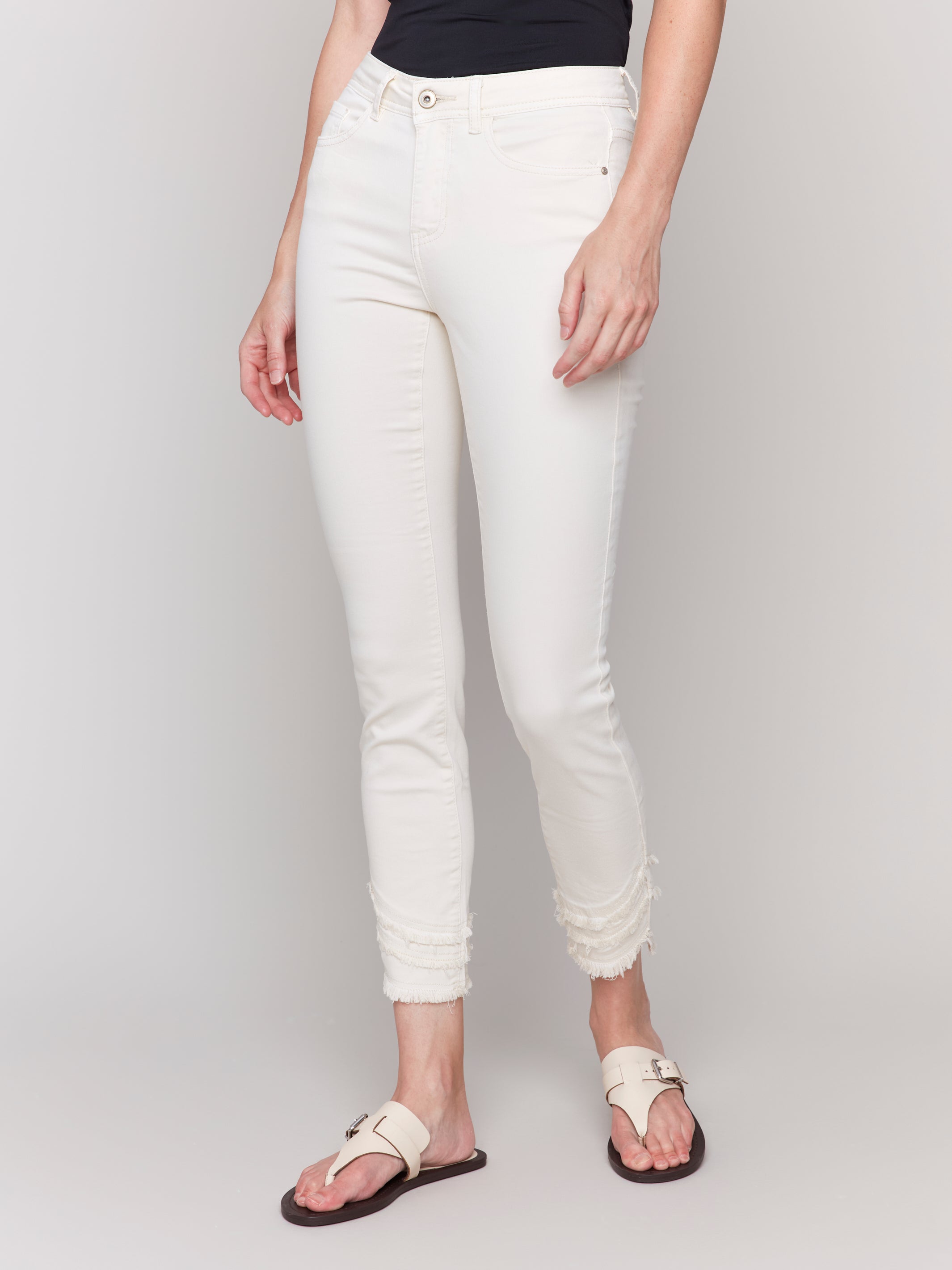 Ripped Hem Jeans C5273T-618A