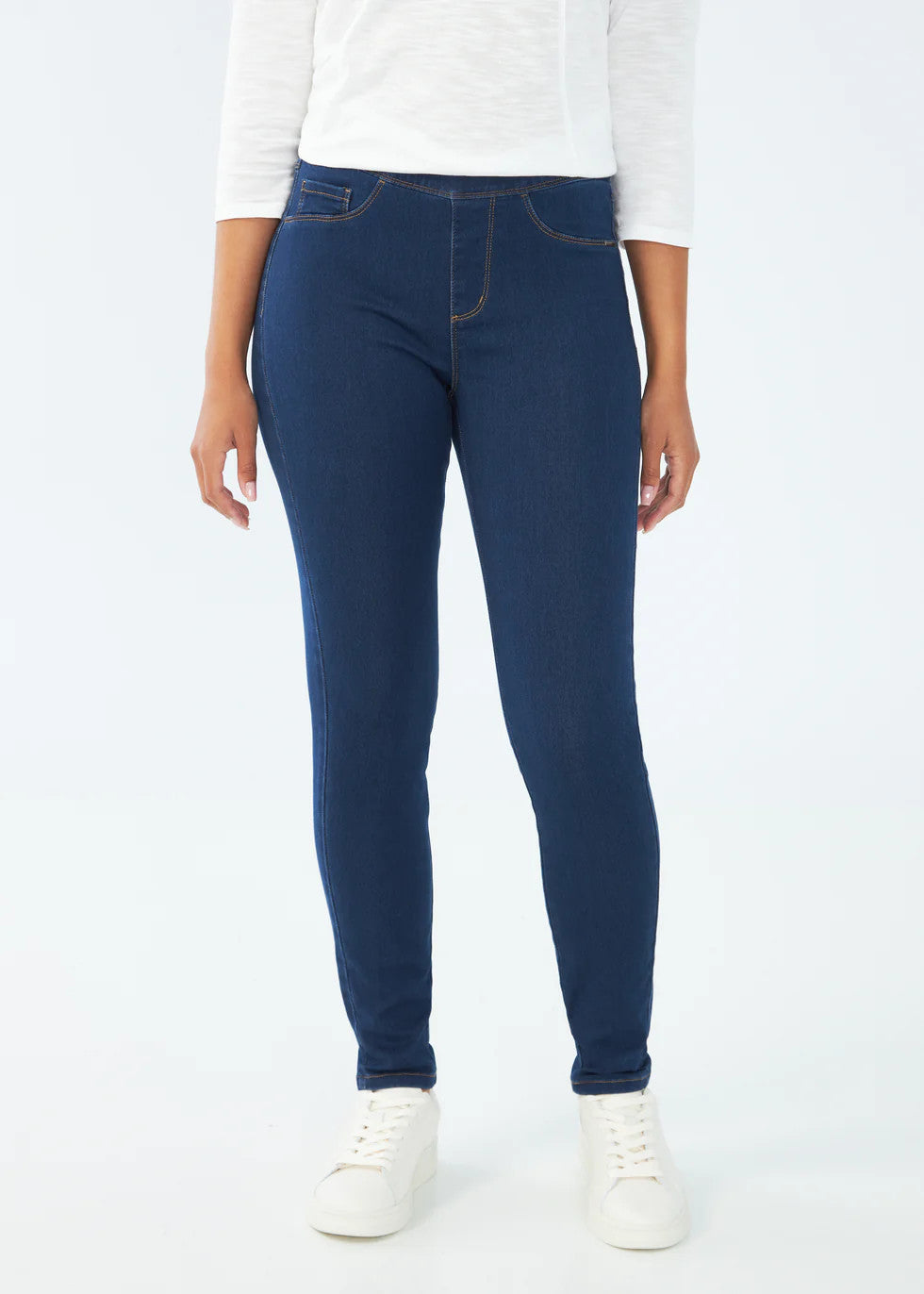 Pull On Slim Jegging 272506N