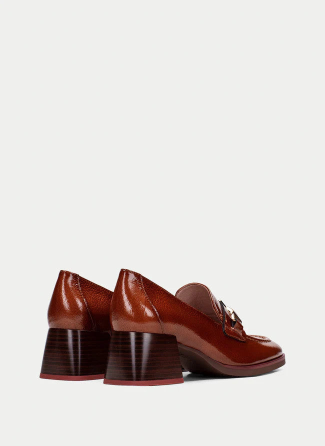Milan Loafer HI253590