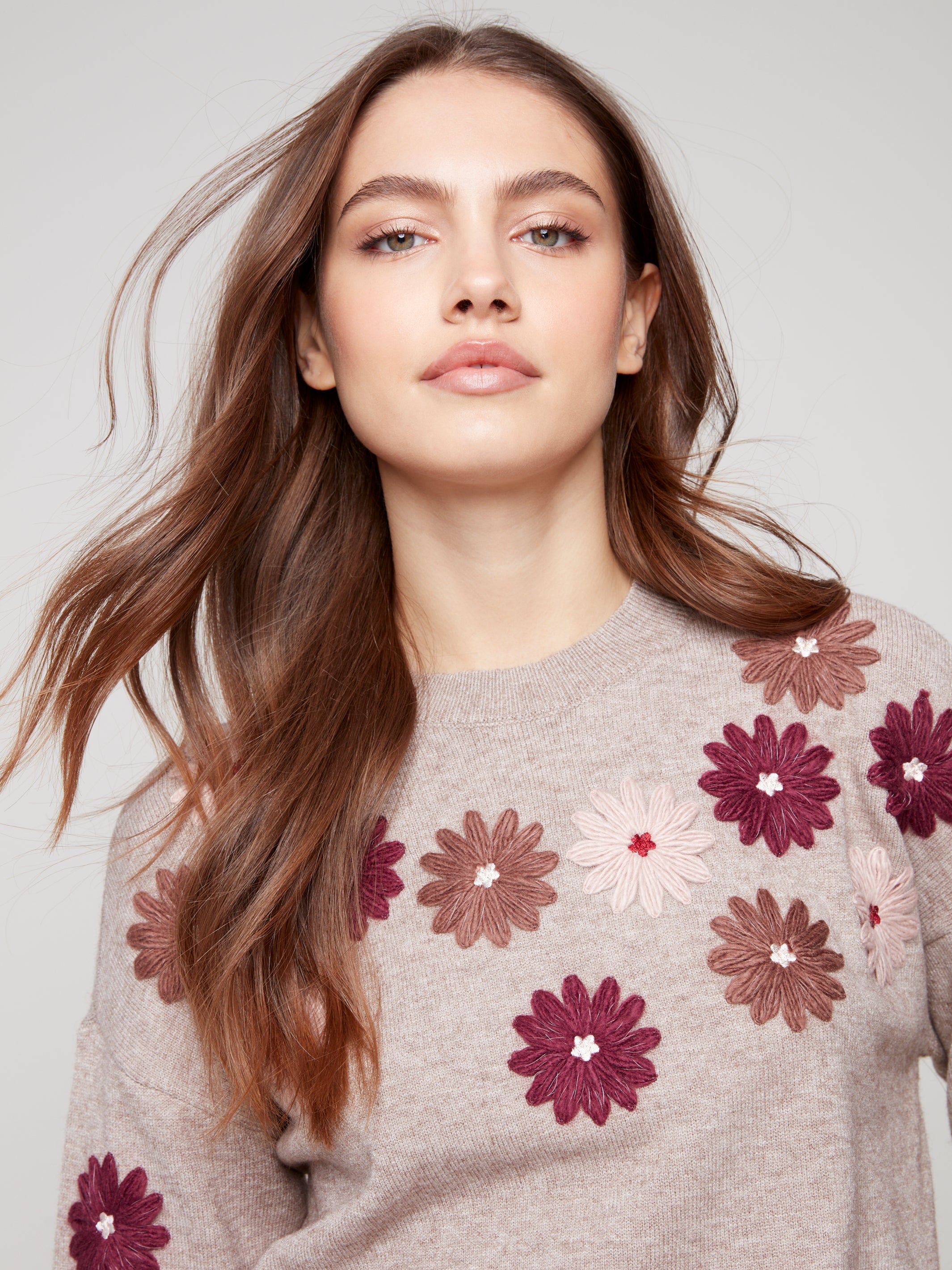 Floral Embroidery Sweater C2891/974A