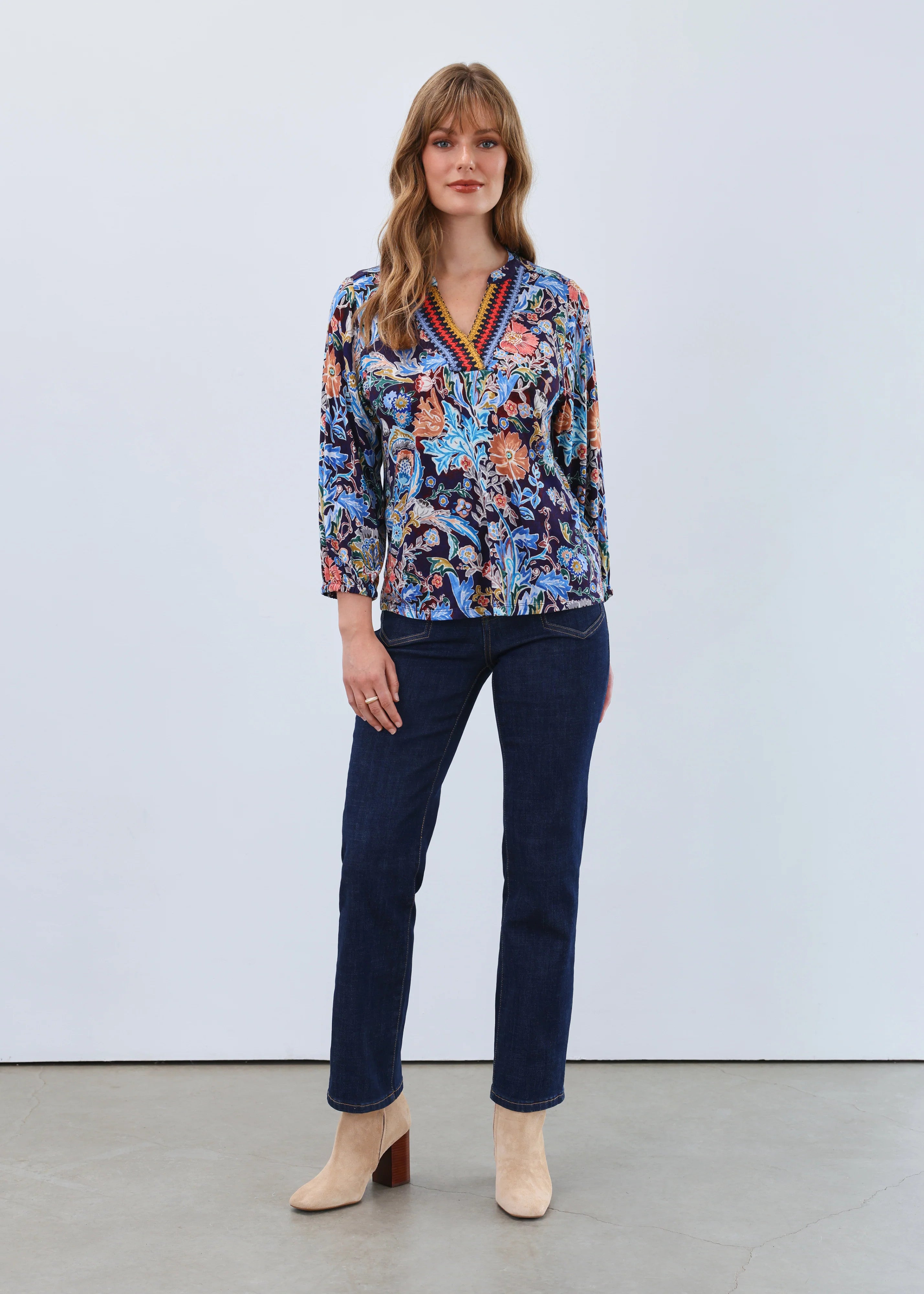 Embellished Neck Top 3188153