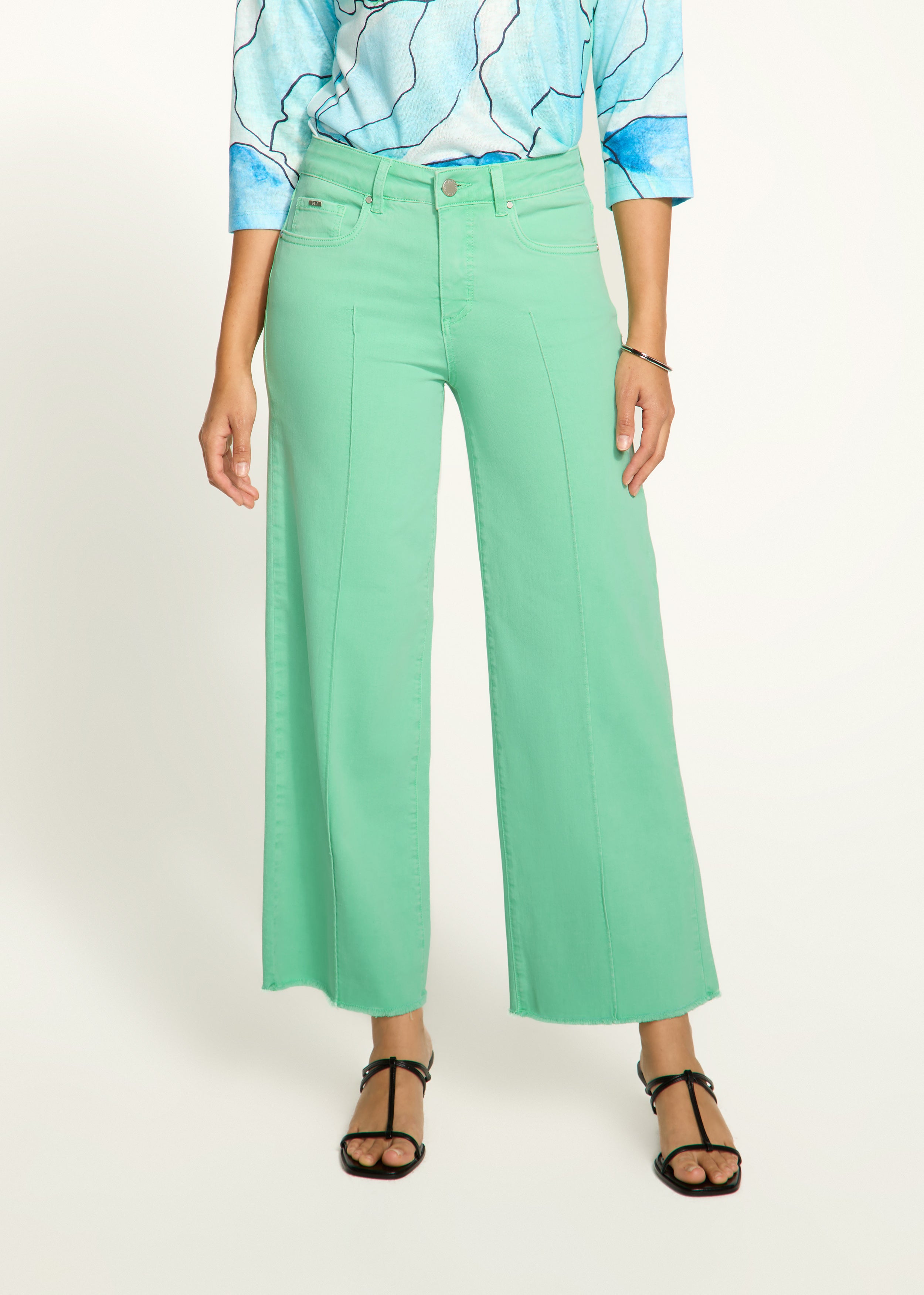 Olivia Wide Ankle 2201511