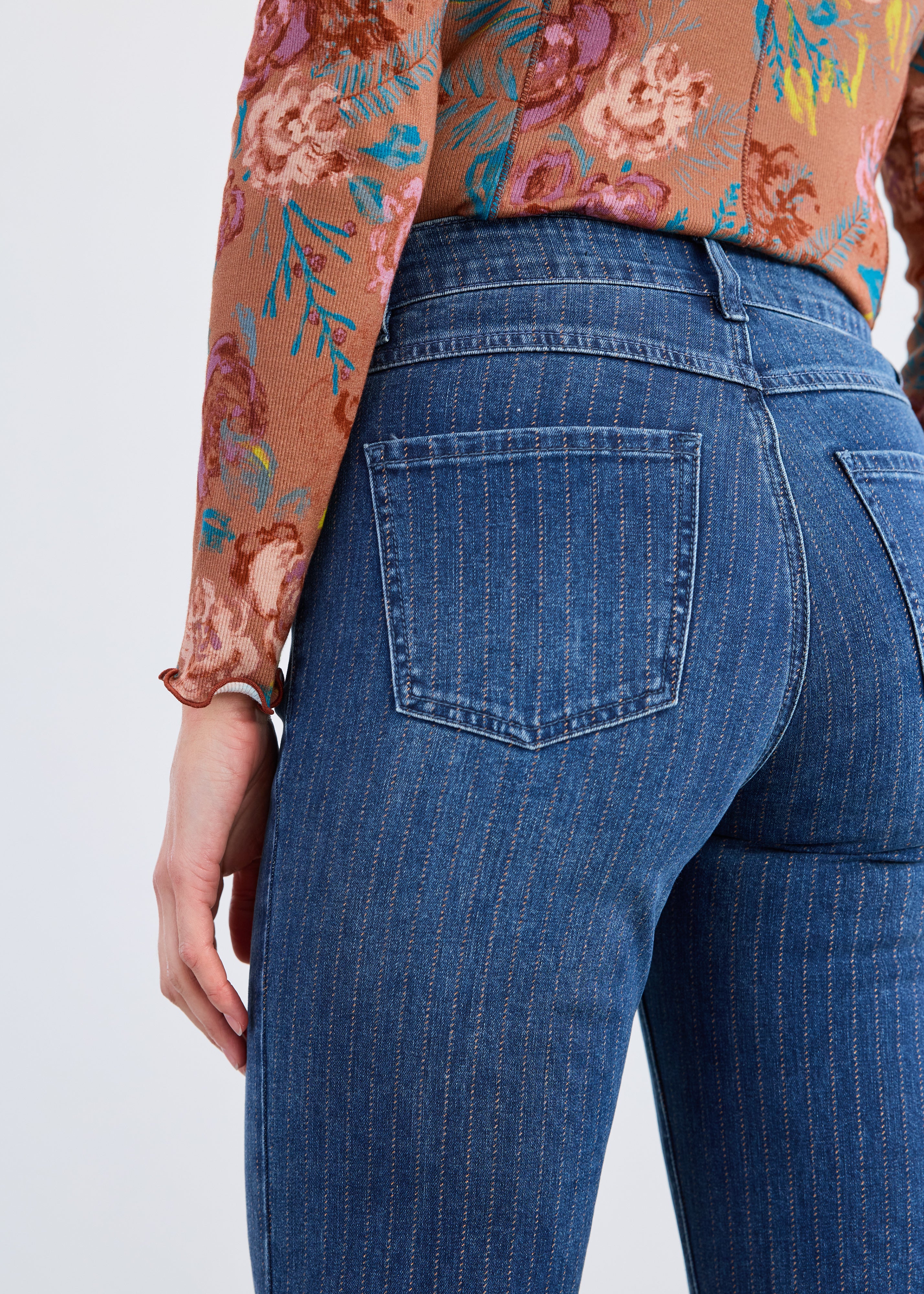 Olivia Pinstripe Straight Ankle 2507779