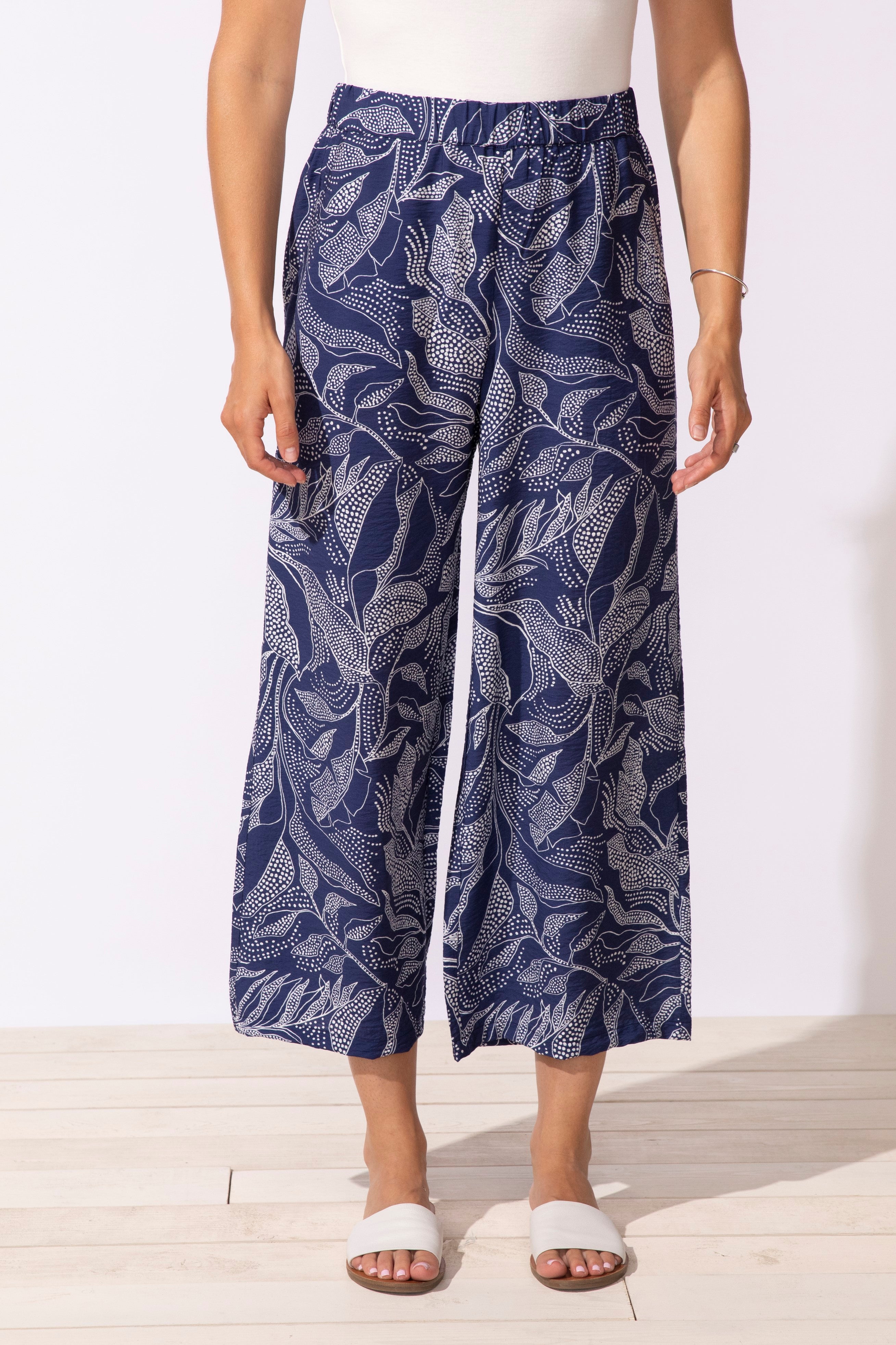 Resort Pants Leaves E65642
