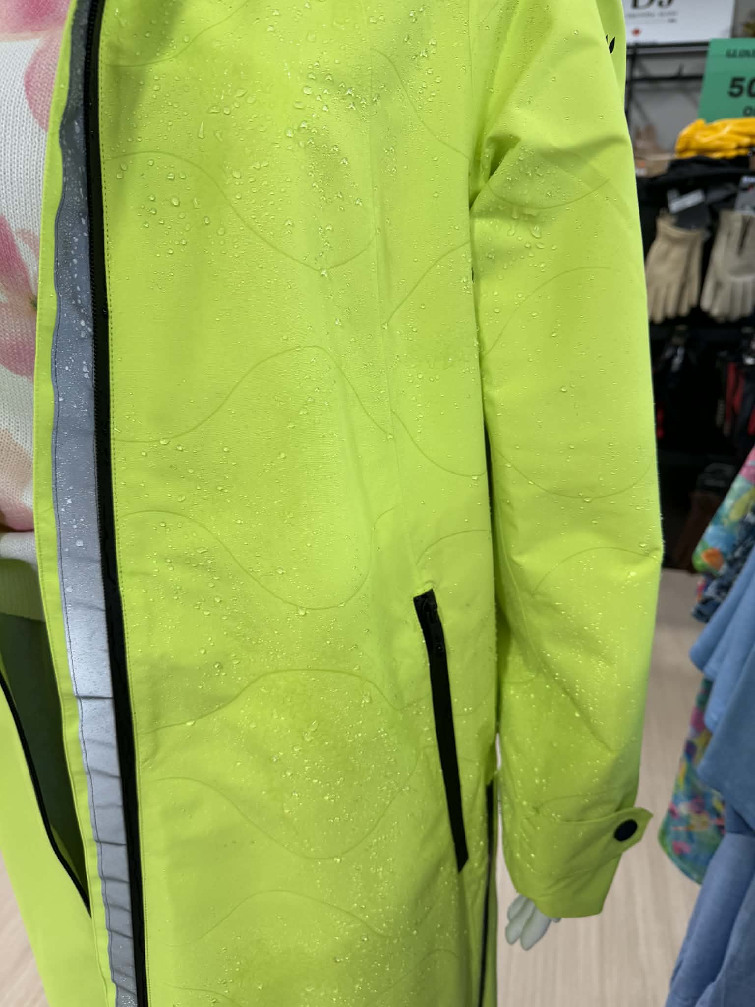 Rain Jacket FC261550