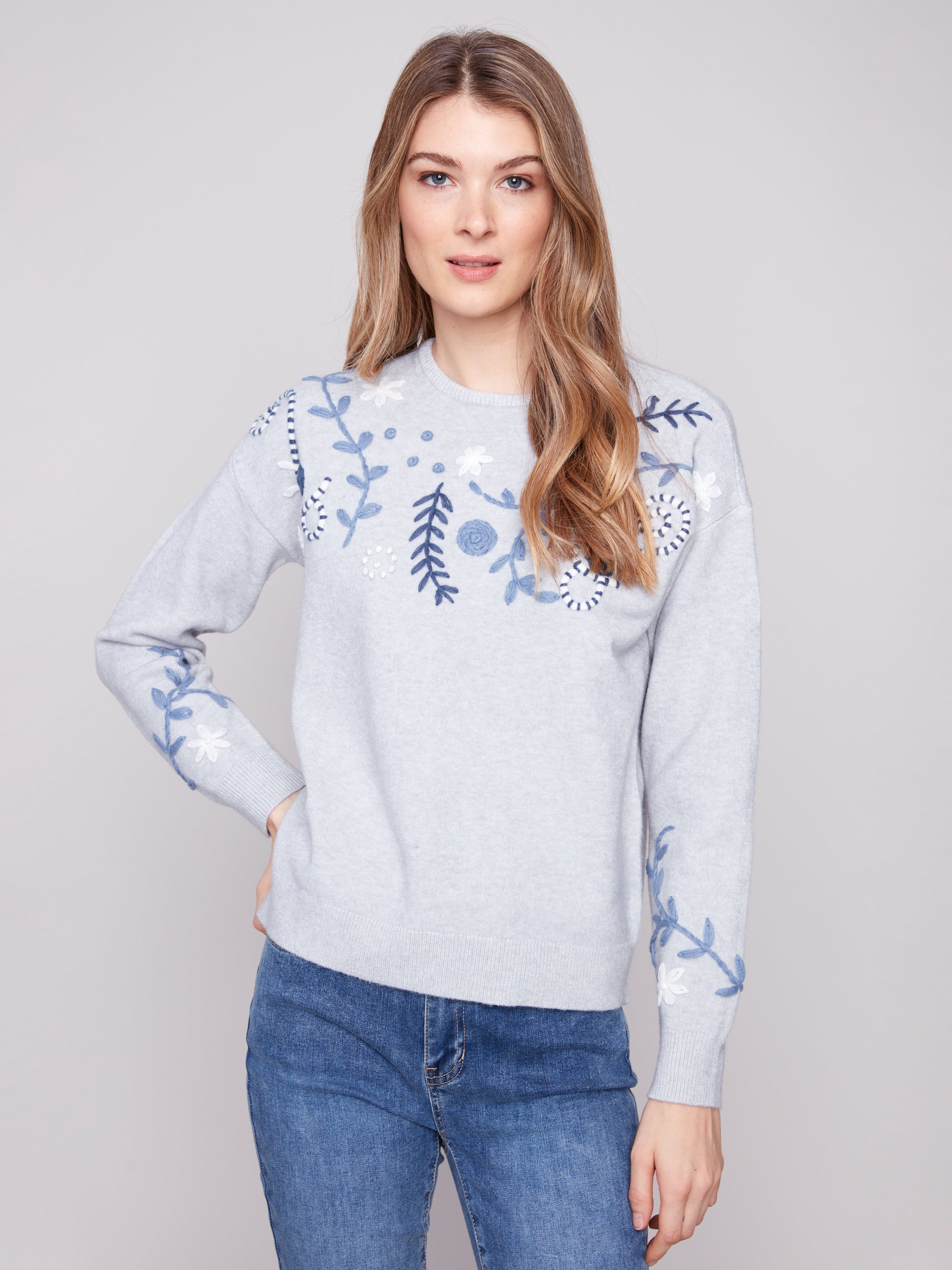 Hand Embroidered Crew Neck Sweater C2833E/736A