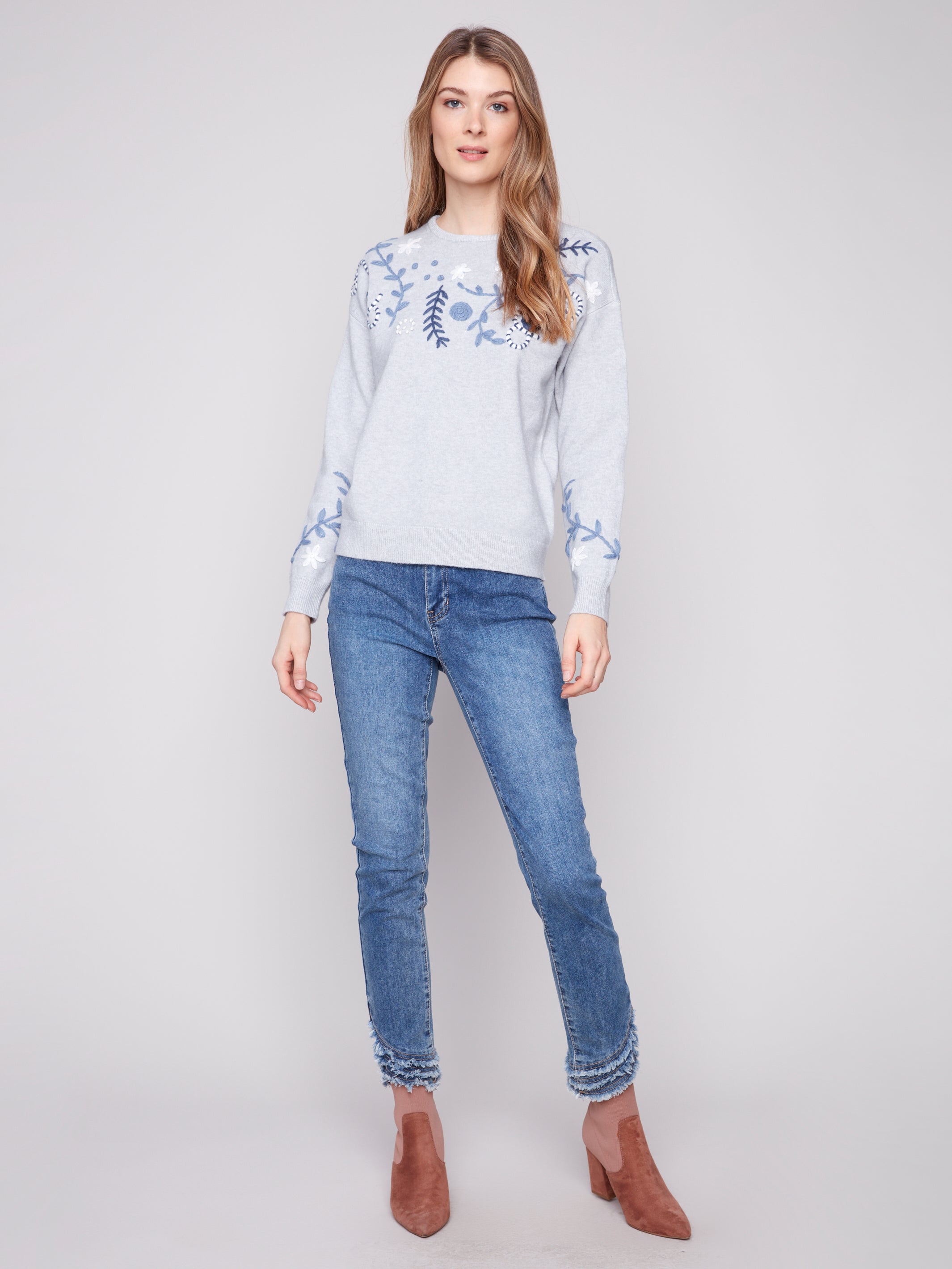 Hand Embroidered Crew Neck Sweater C2833E/736A