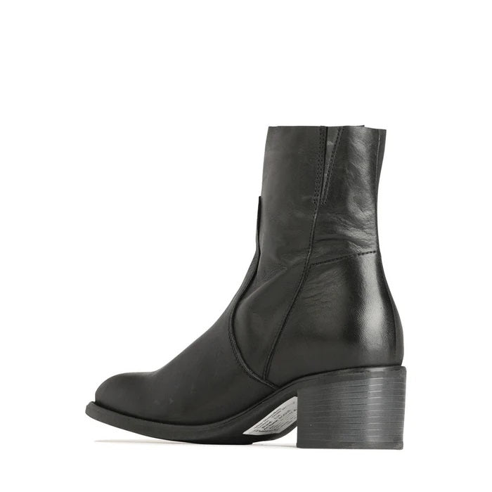 Rouge Boot