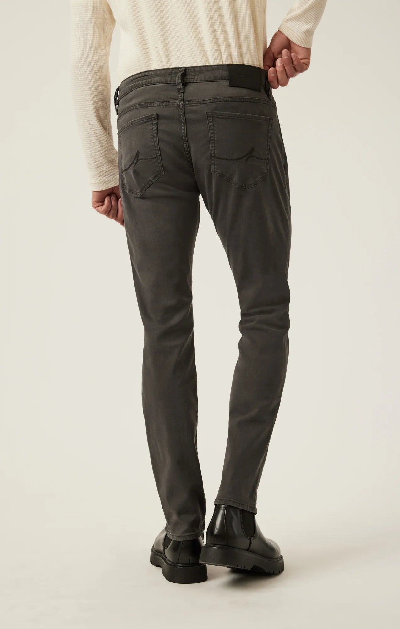 Courage Straight Leg Pants in Ash Twill H0031087219