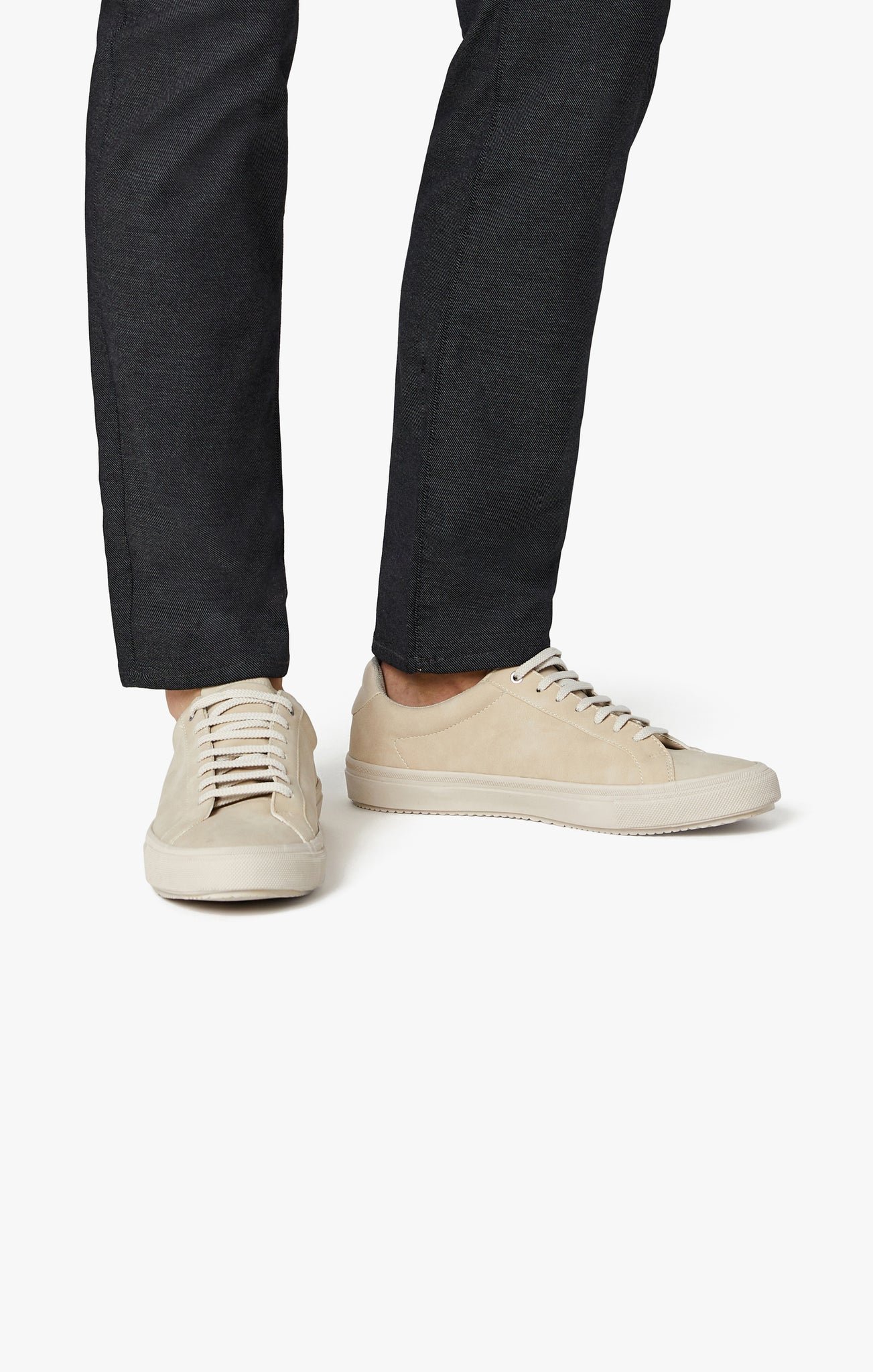 Courage Straight Leg Pants in Black Coolmax H0031031710