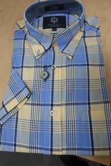 Long Sleeve Collared Shirt