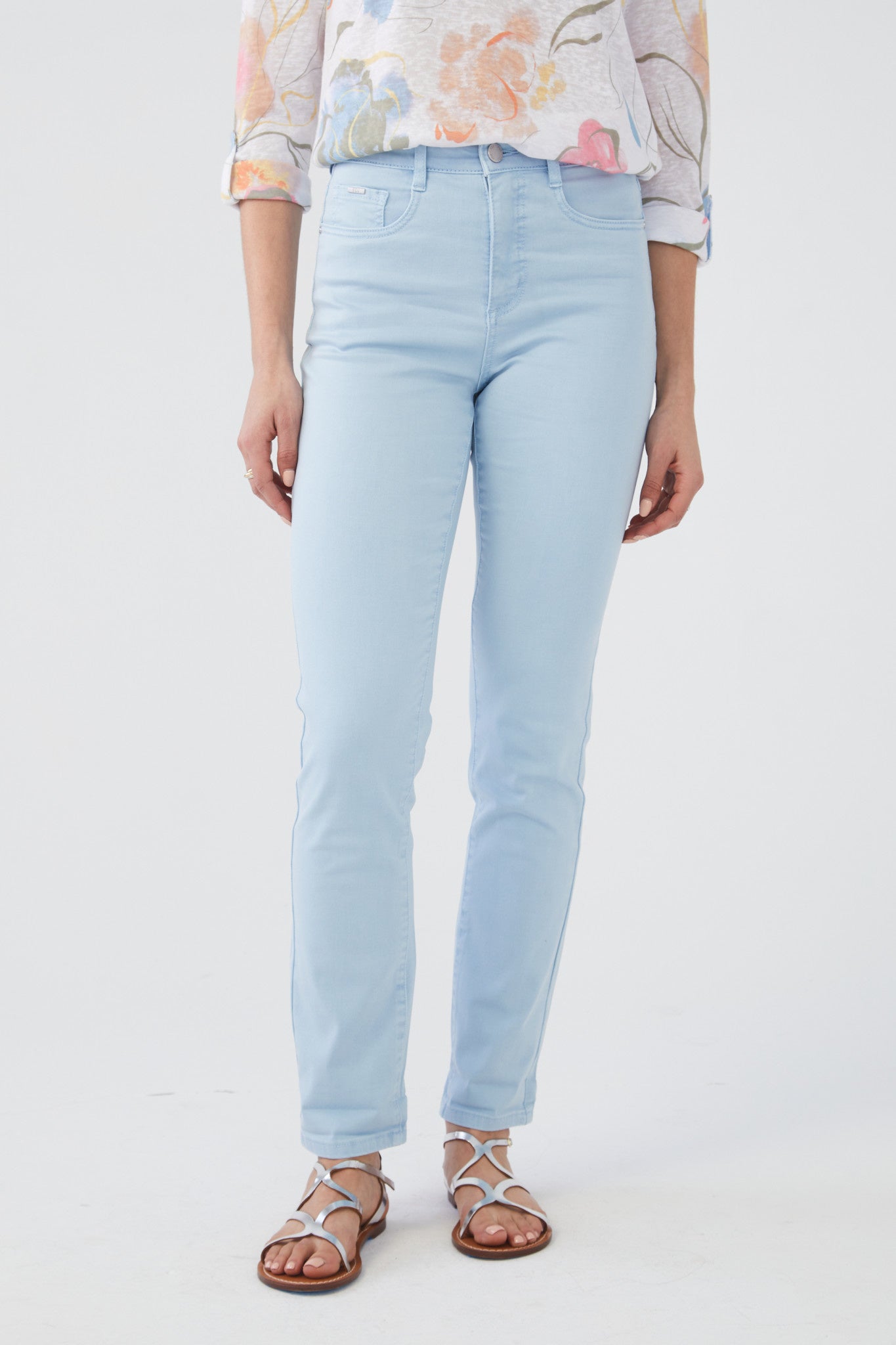 Suzanne Straight Leg 6831511
