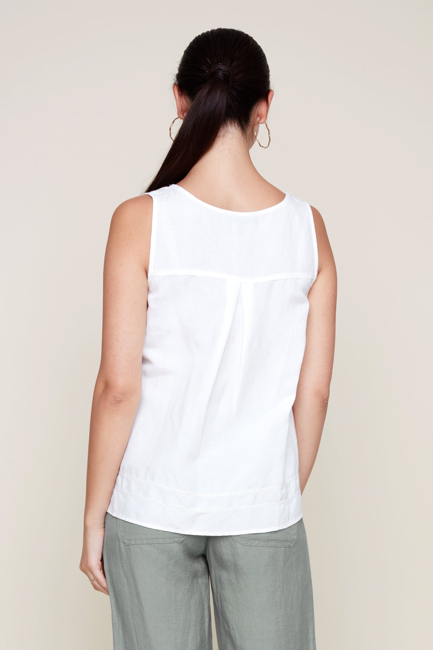 Sleeveless Linen Blouse R5090 E2151