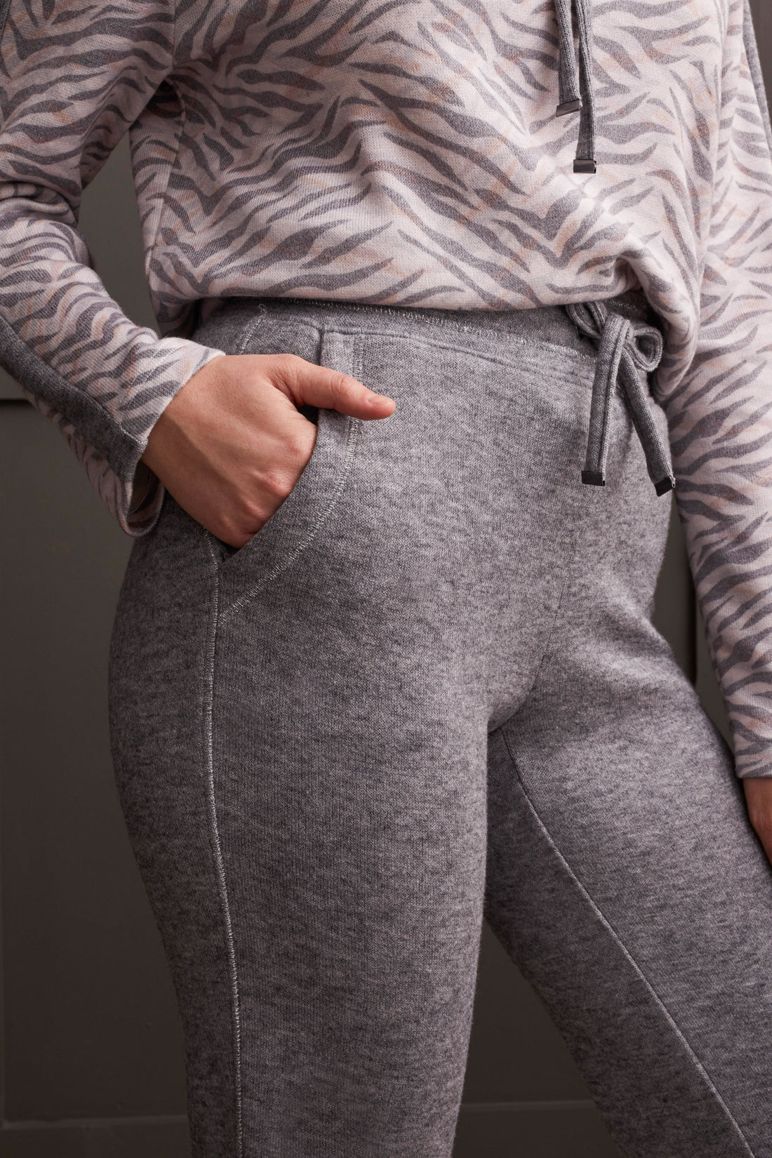 Pull On Pant With Pockets 1895O-8010