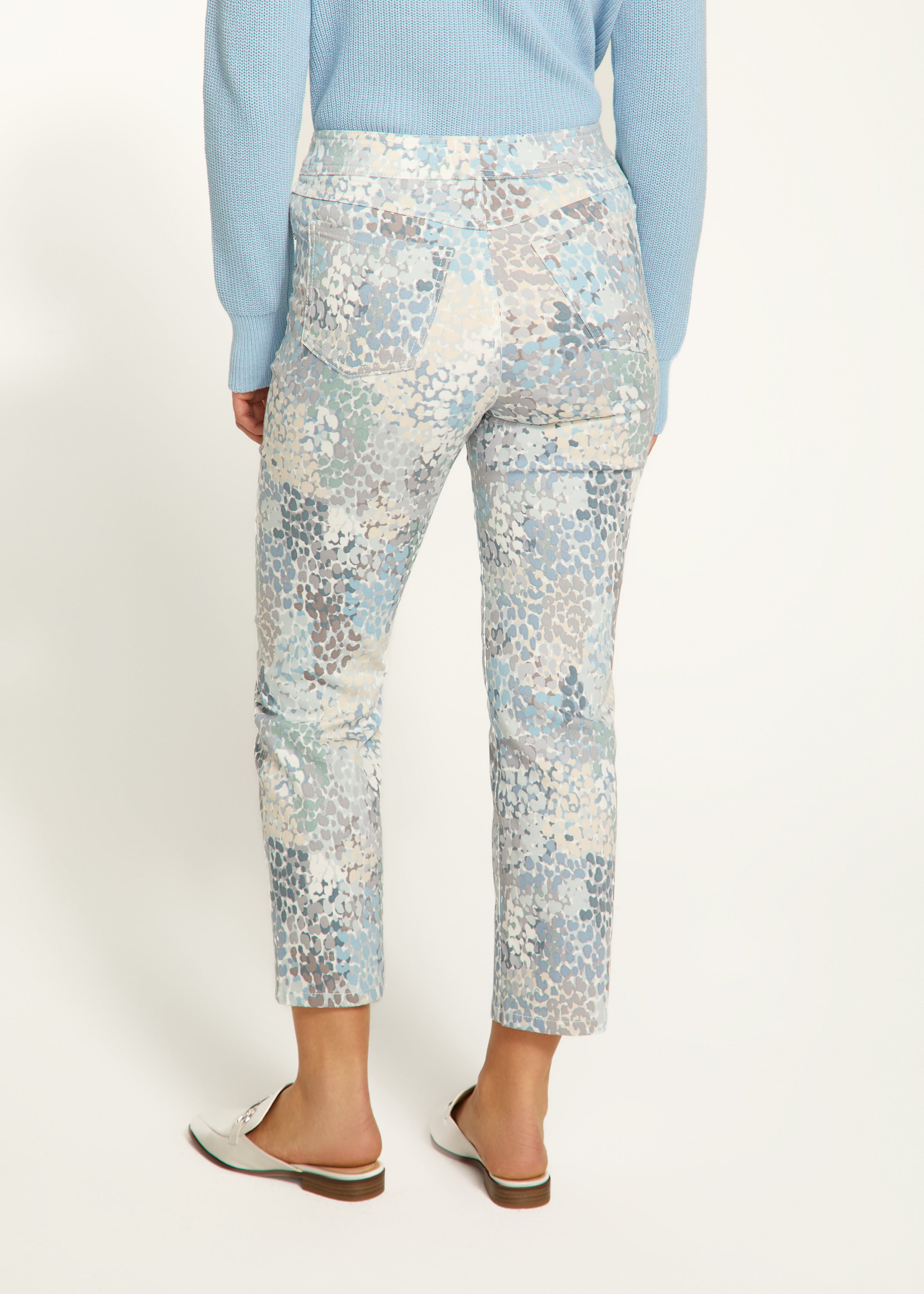 Pull On Straight Crop 2482837