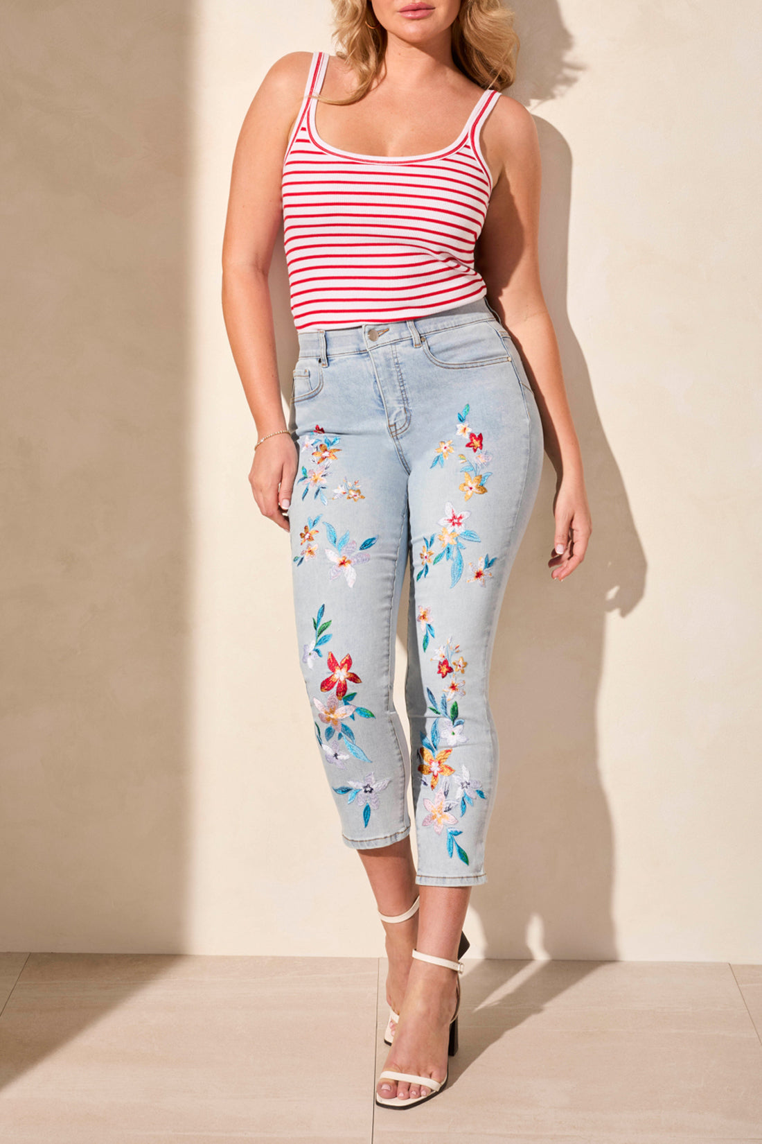 Sophia Curvy Embroidered Slim Crop Jeans 5798O/5045