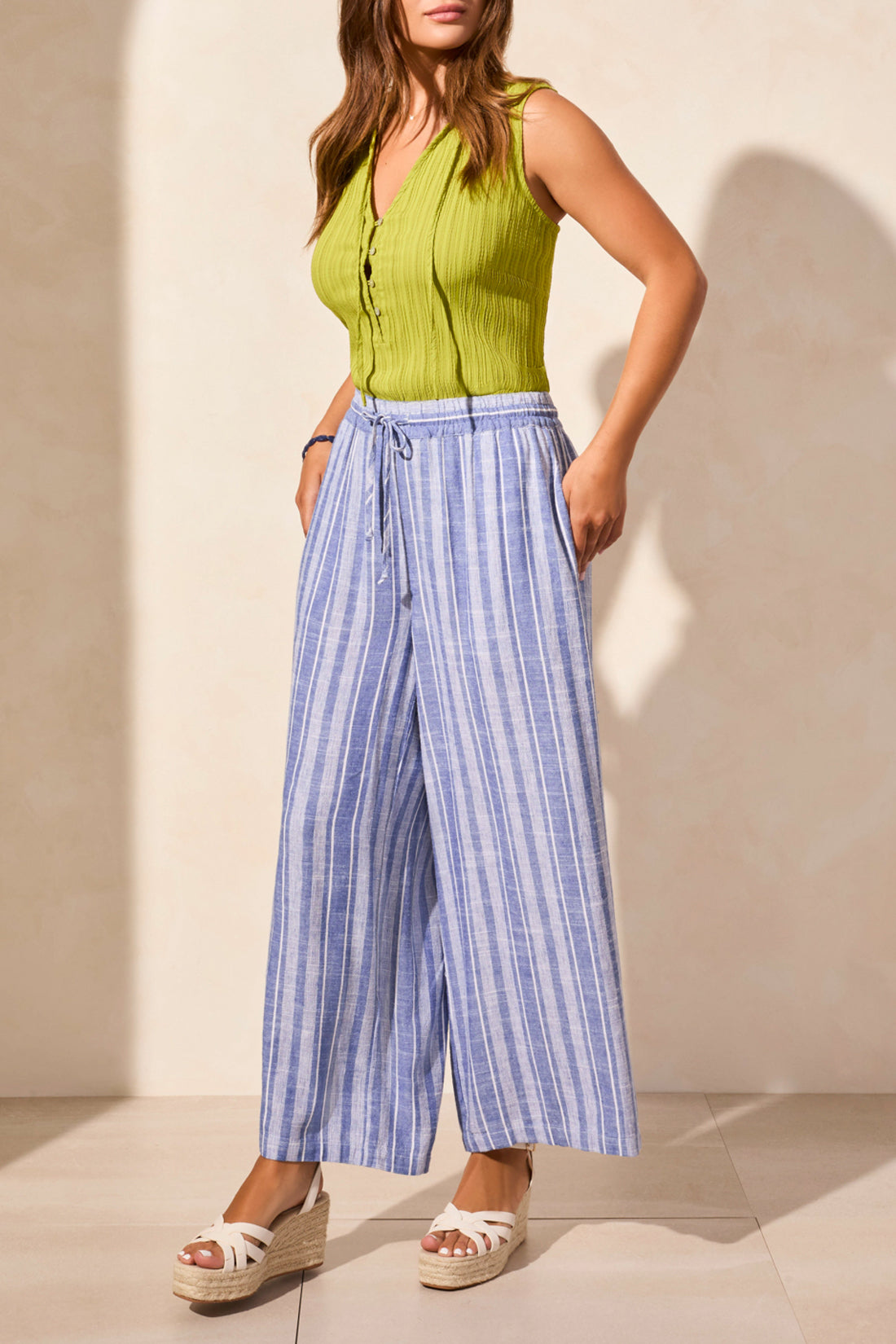 Pull On Flowy Crop Pant With Pockets 7704O/4400
