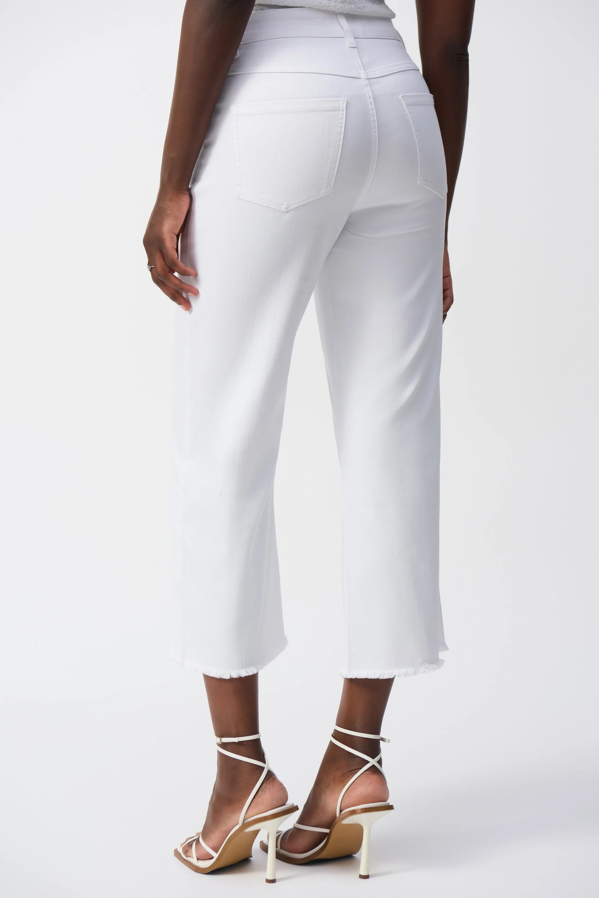 Culotte Jeans With Embellished Front Seam 251901 T