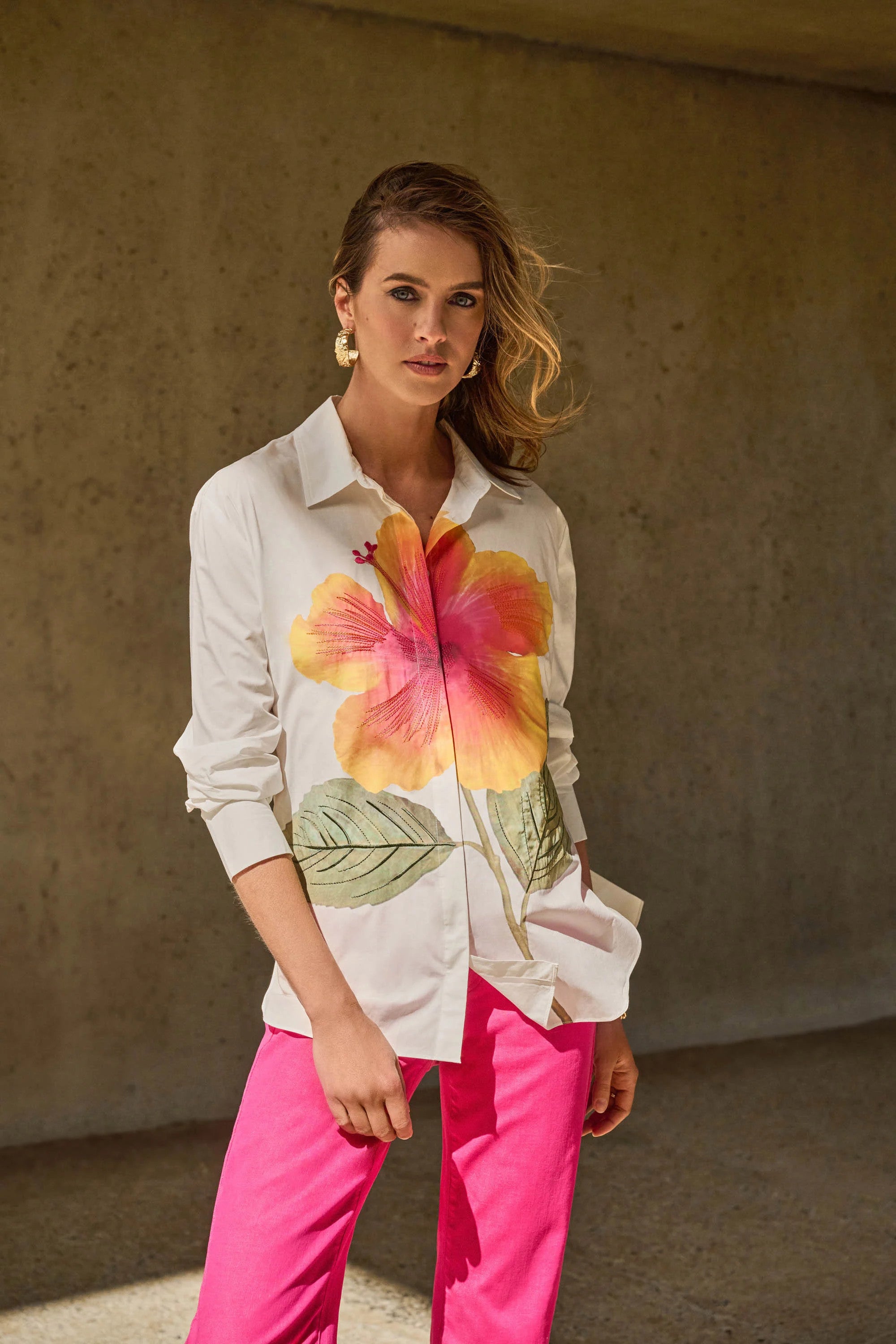 Embroidered Flower Cotton Shirt 251938 T