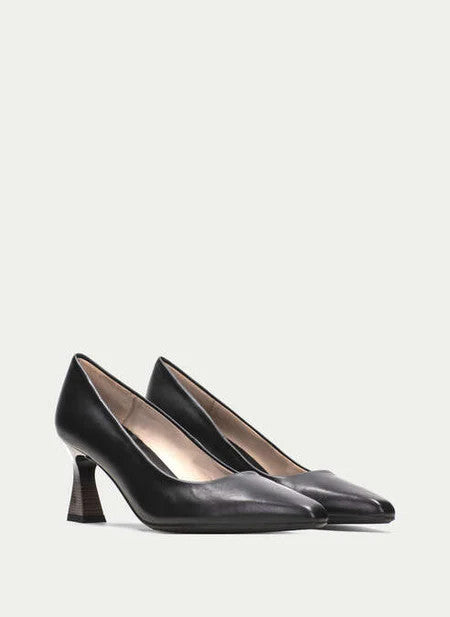 Dalia Leather PumpHI253138