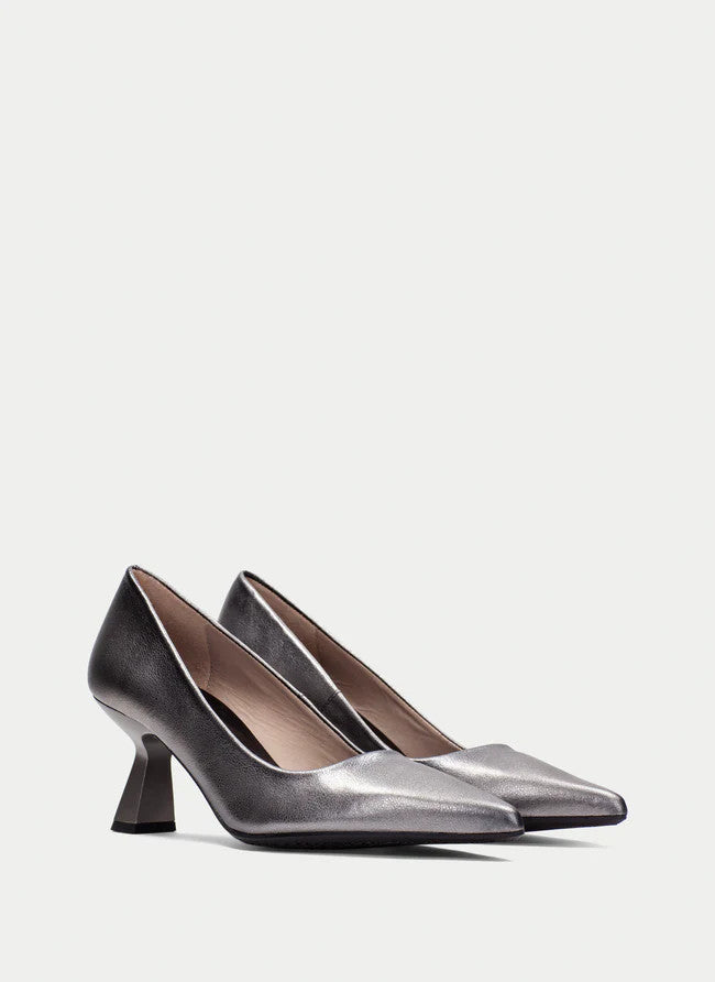 Leather Nova Pump H1253448