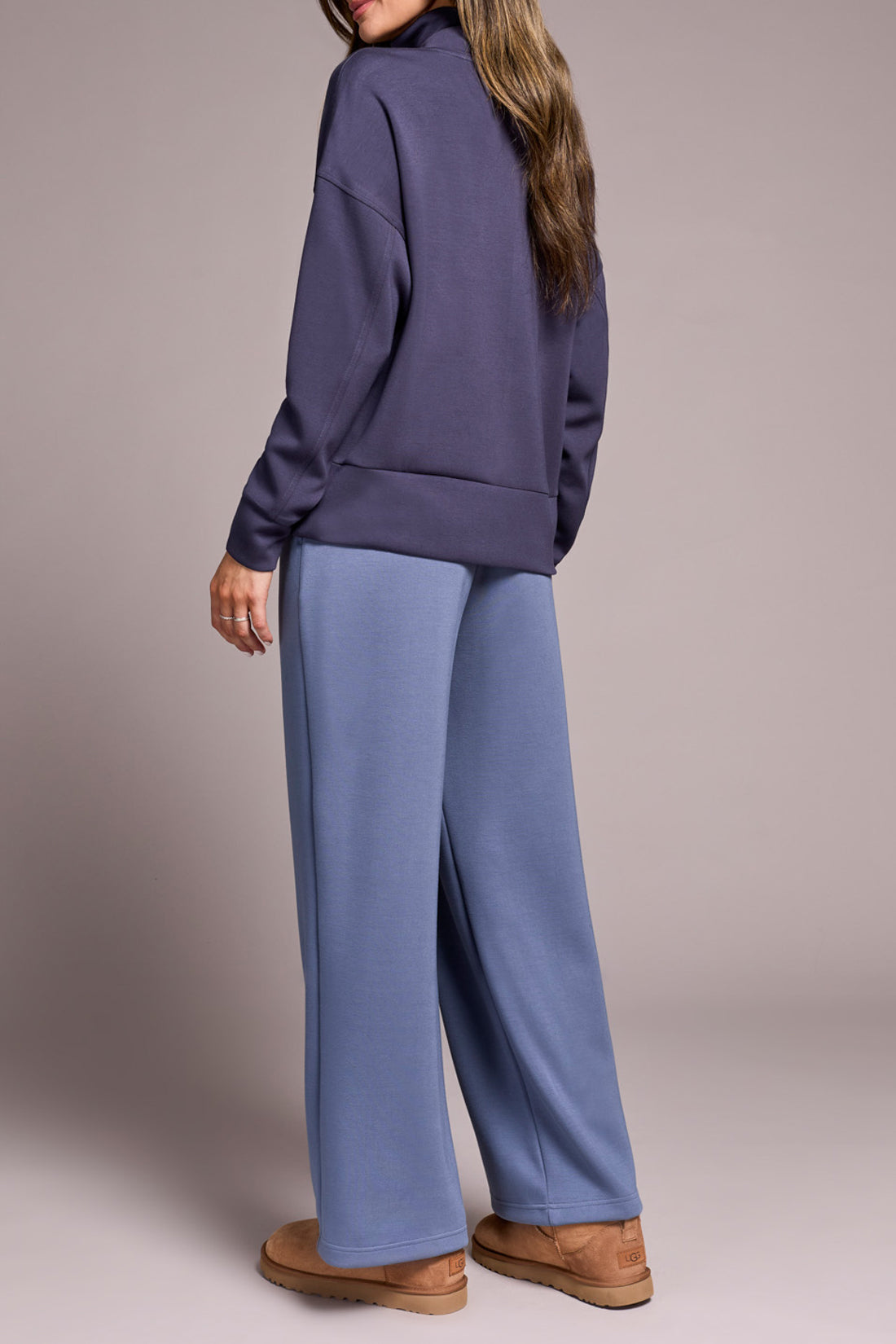 Funnel Neck Top 2275O/3390