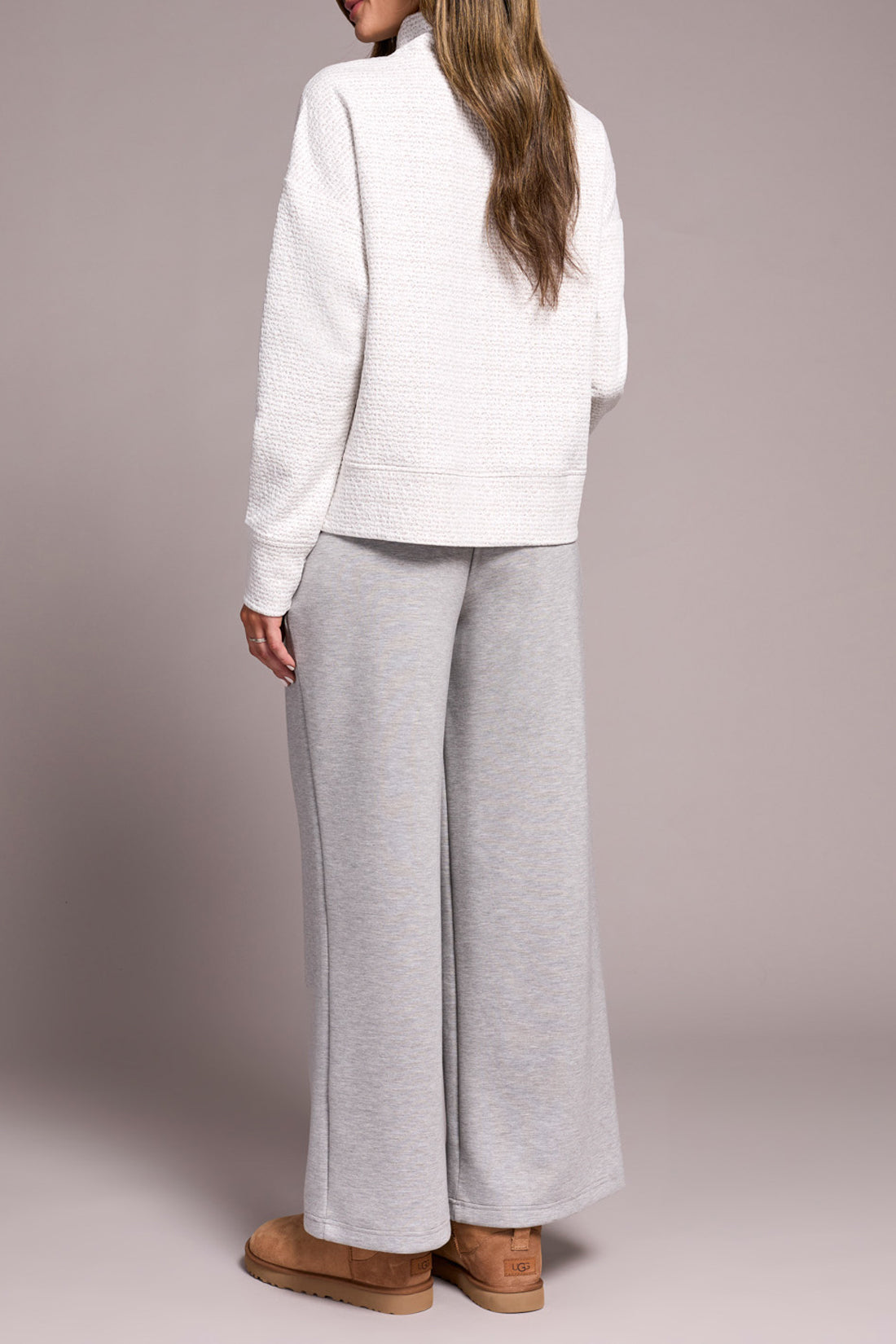 Funnel Neck Top 2240O/8240