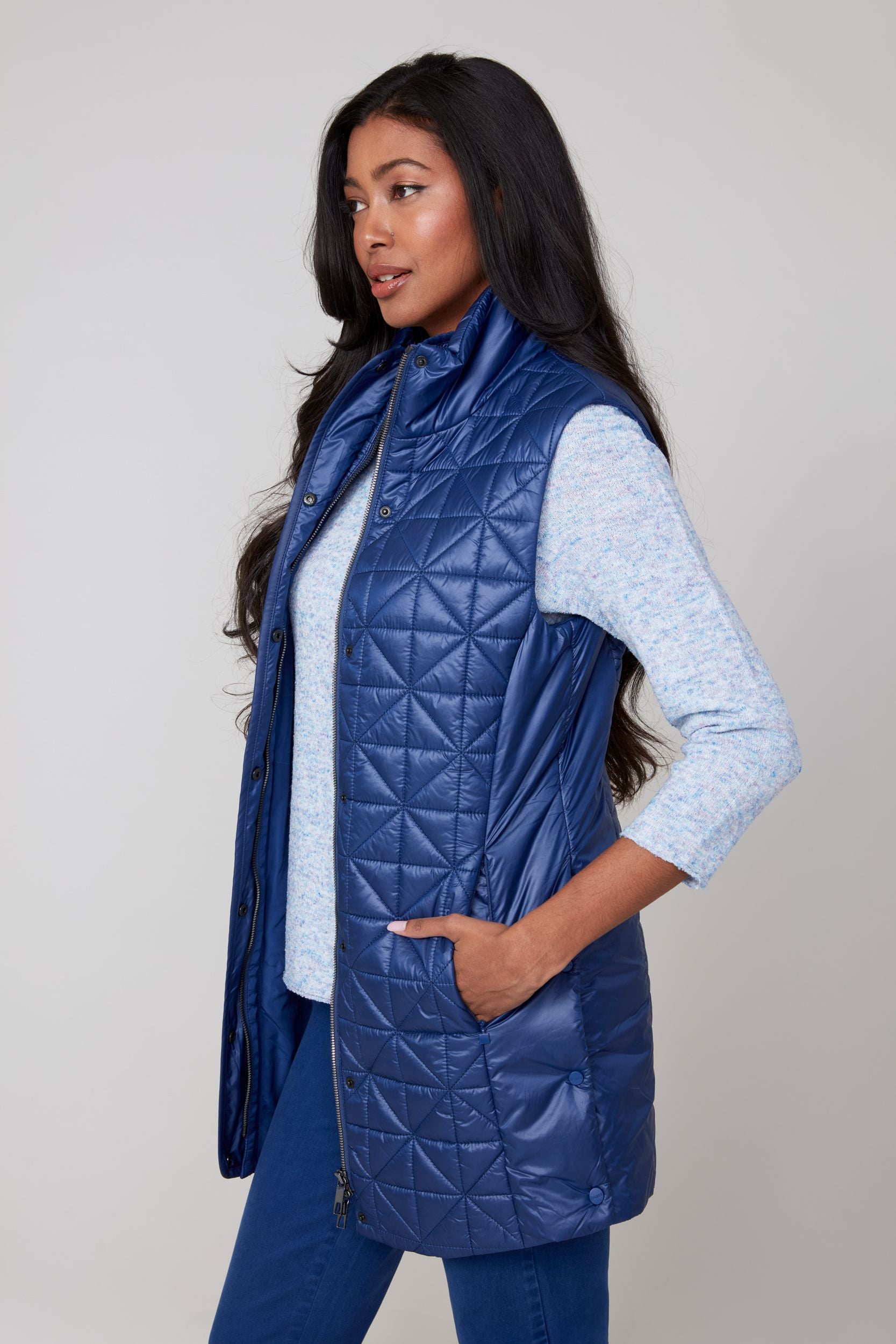 Quilted Vest R3905L E3034