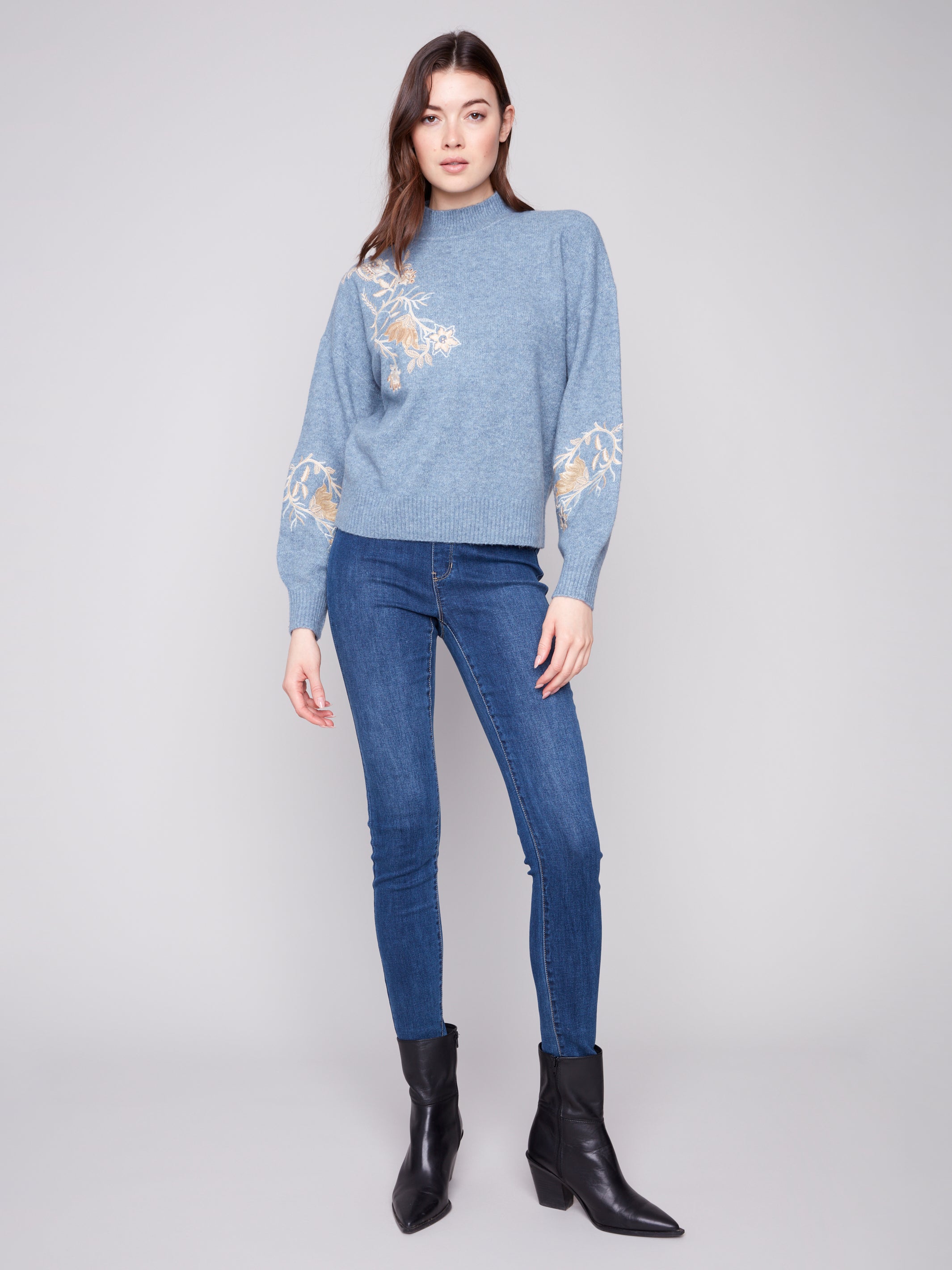 Mock Neck Sweater With Sequin Detail C2856/018C