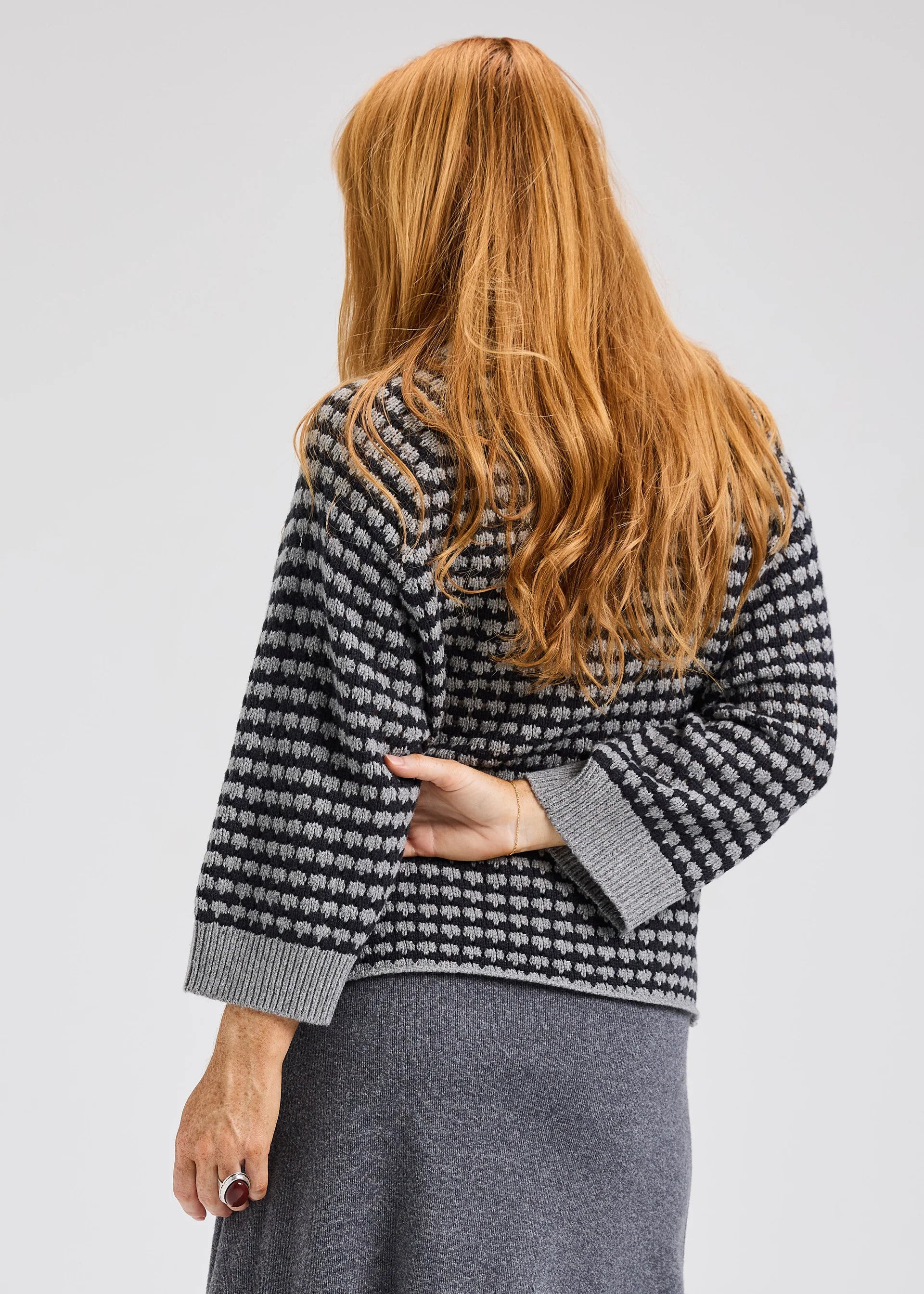Textured Sweater ZP7503U