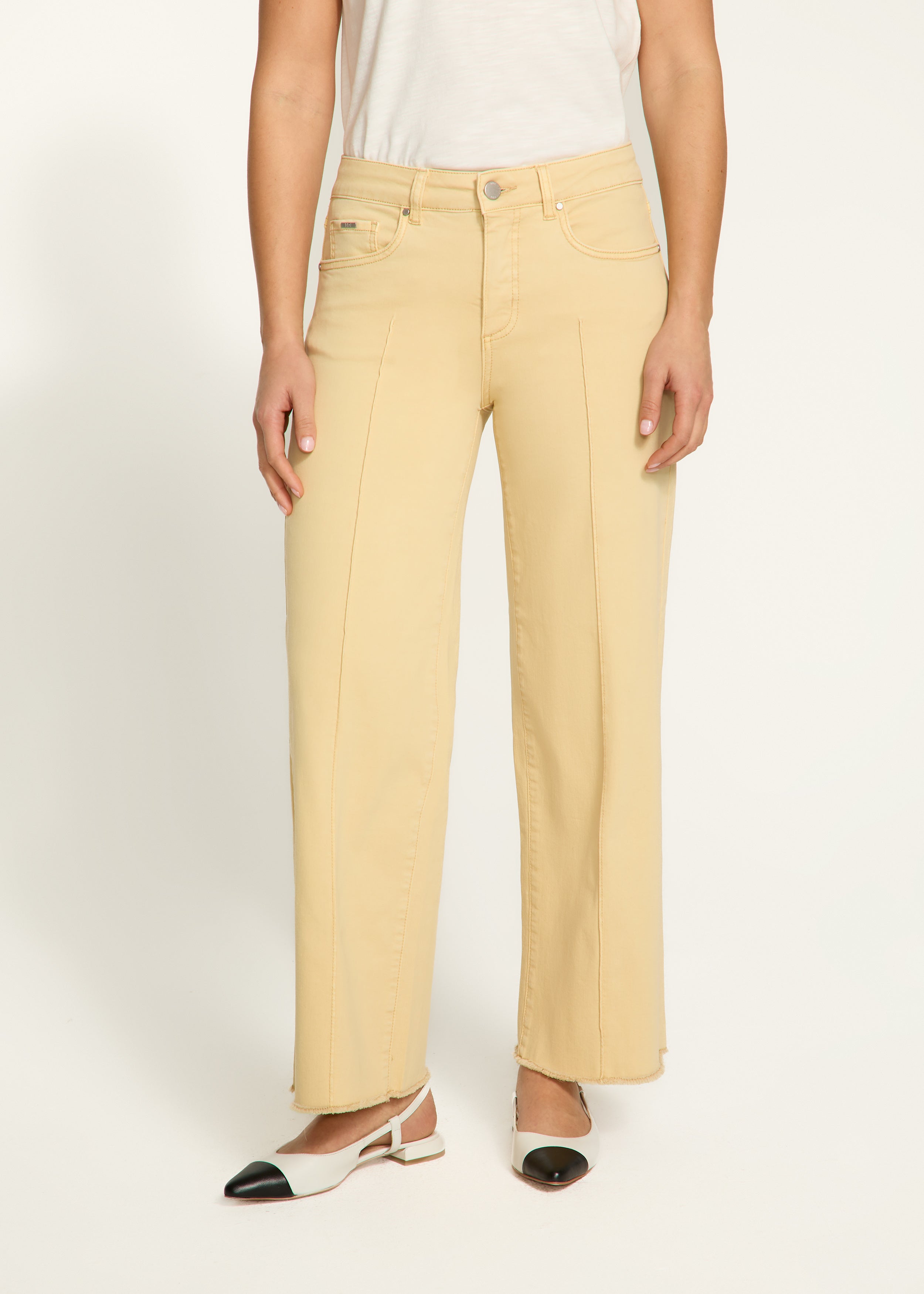 Olivia Wide Ankle 2201511