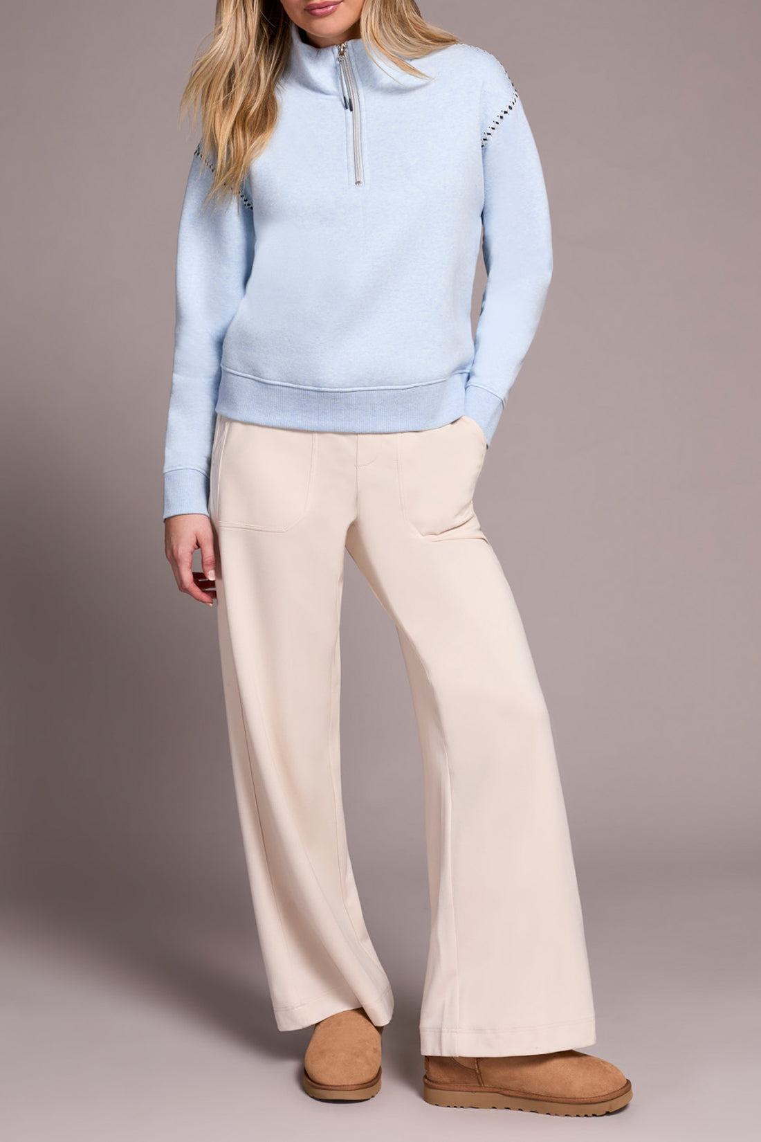 Funnel Neck Top W Stitching 2339O/8327
