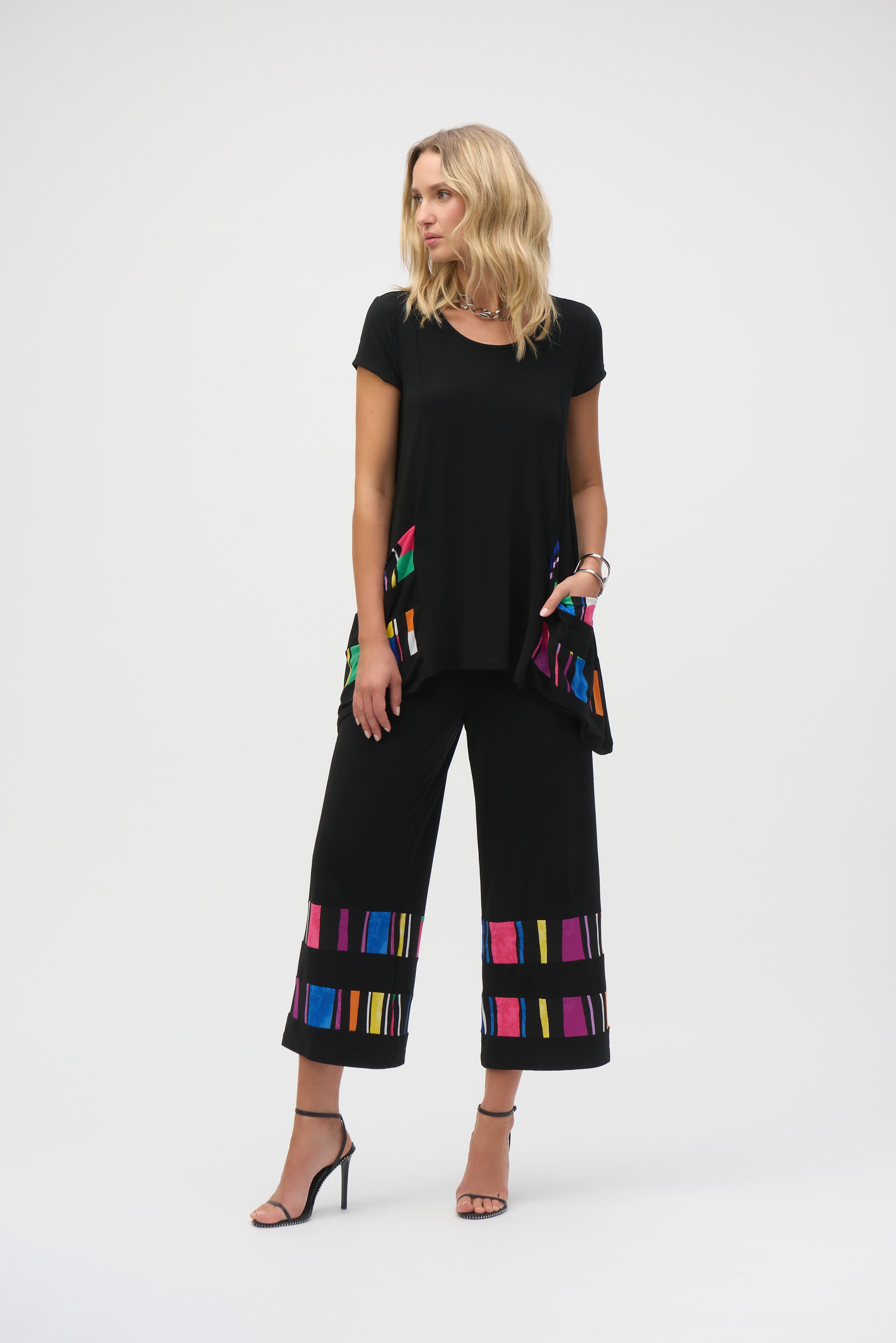 Silky Knit Stripe Print Culotte Pants 252051 T
