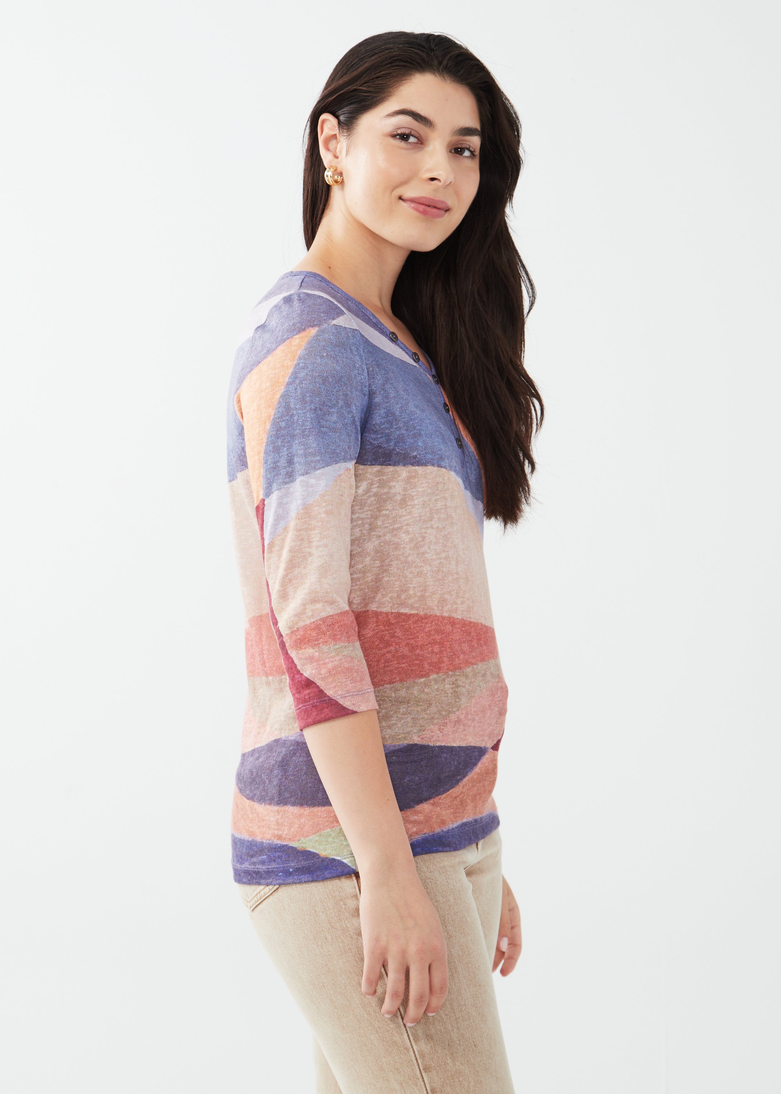 3/4 Sleeve Top With Buttons 3102451