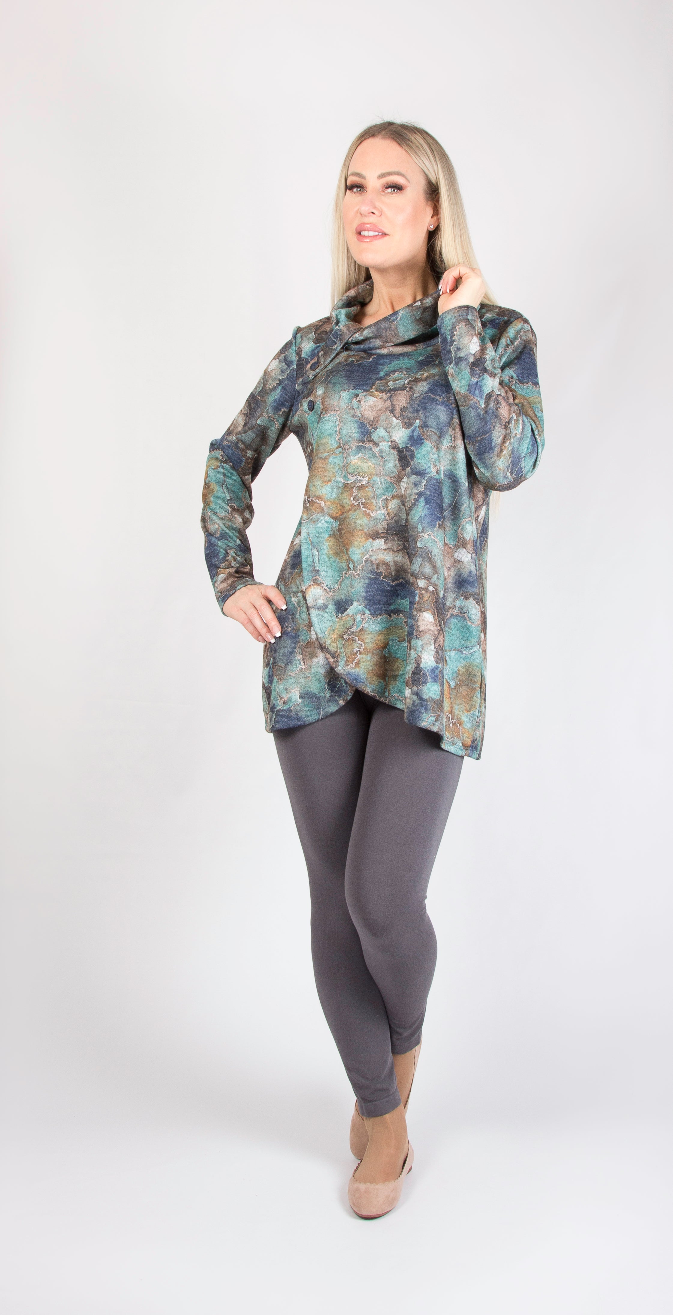 Tunic With Button Detail 535-4612