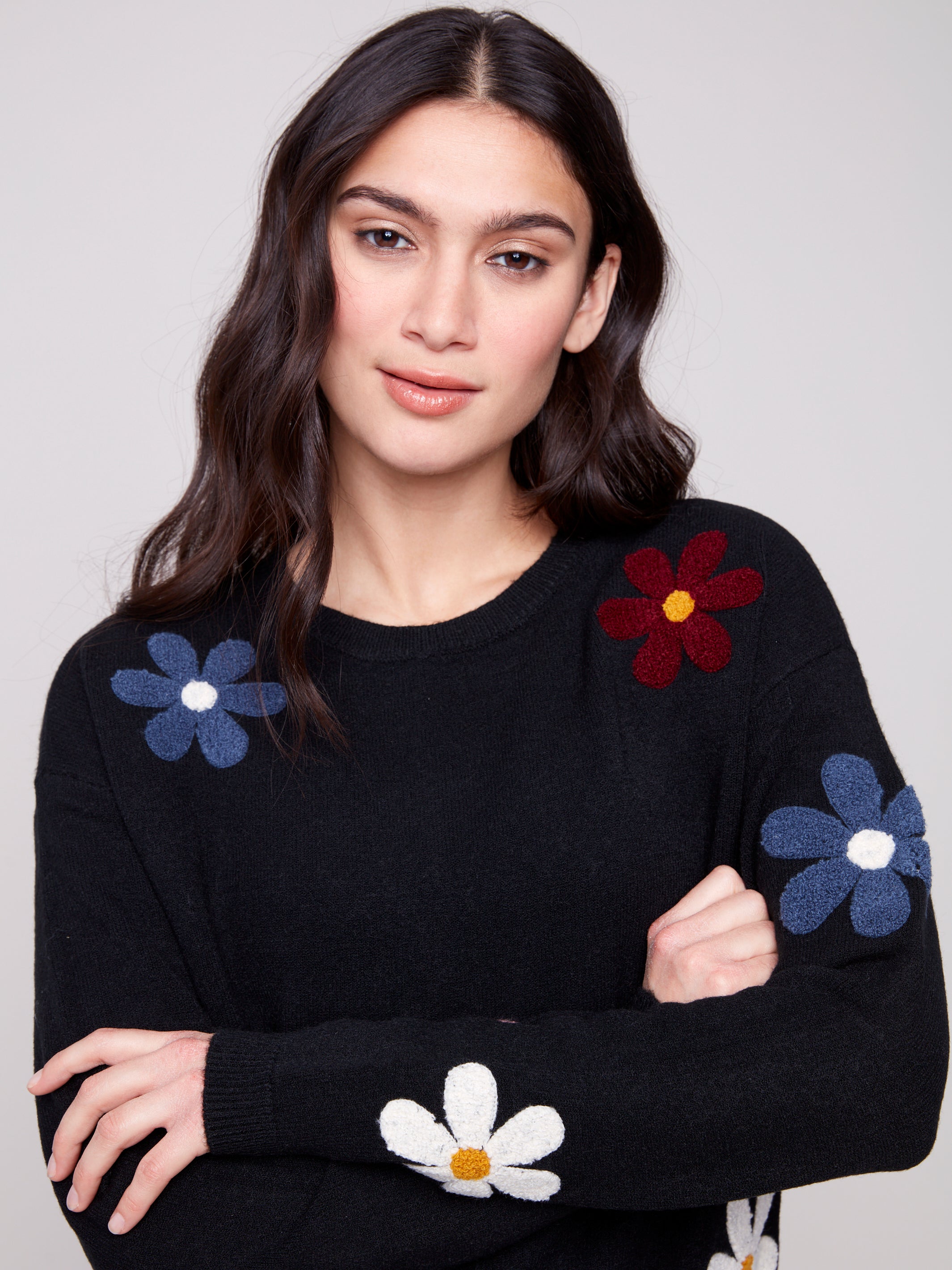 Super Plush Sweater With Boucle Flowers C2829/736A