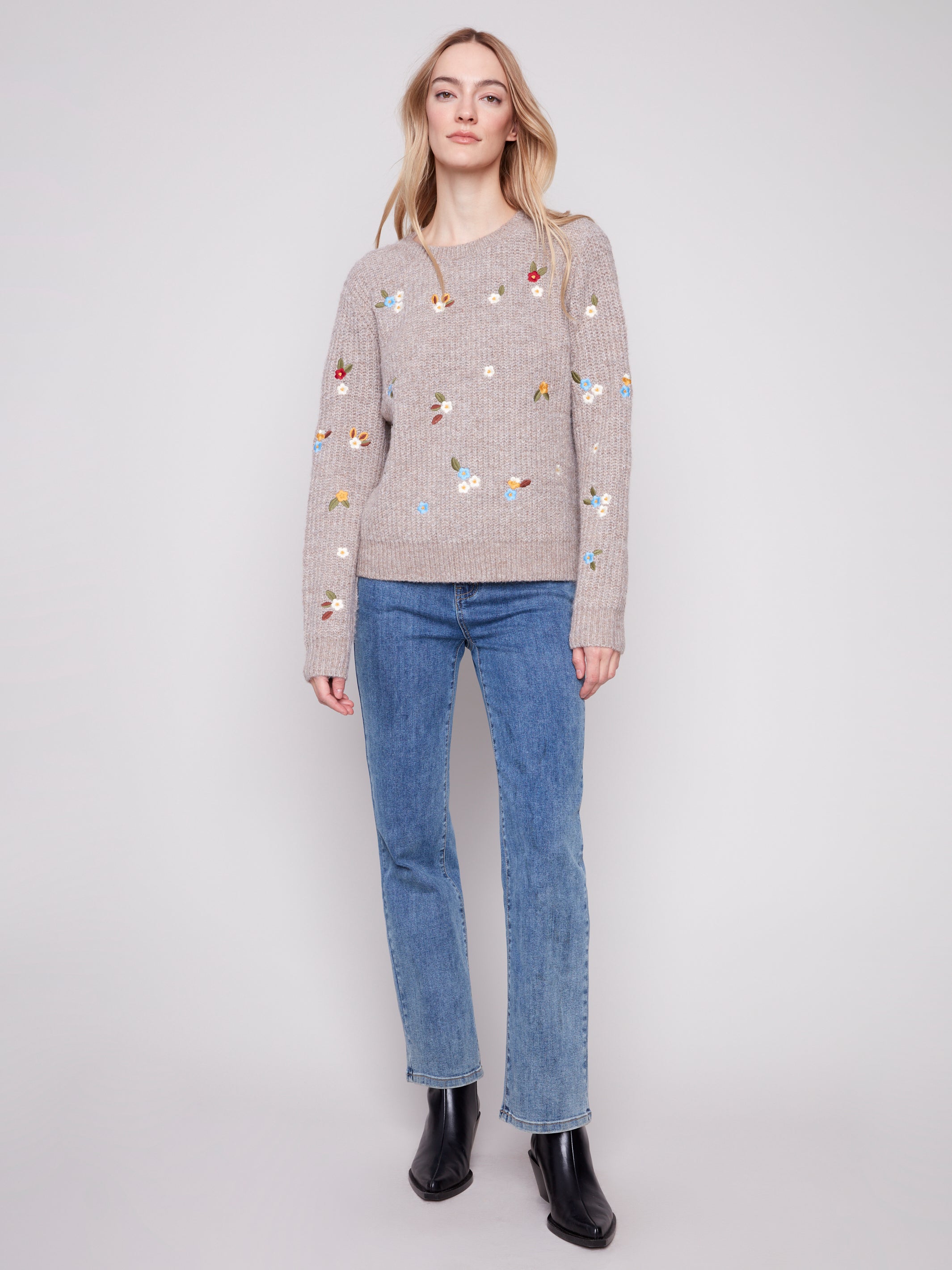 Crewneck Embroidered Sweater C2925/985B