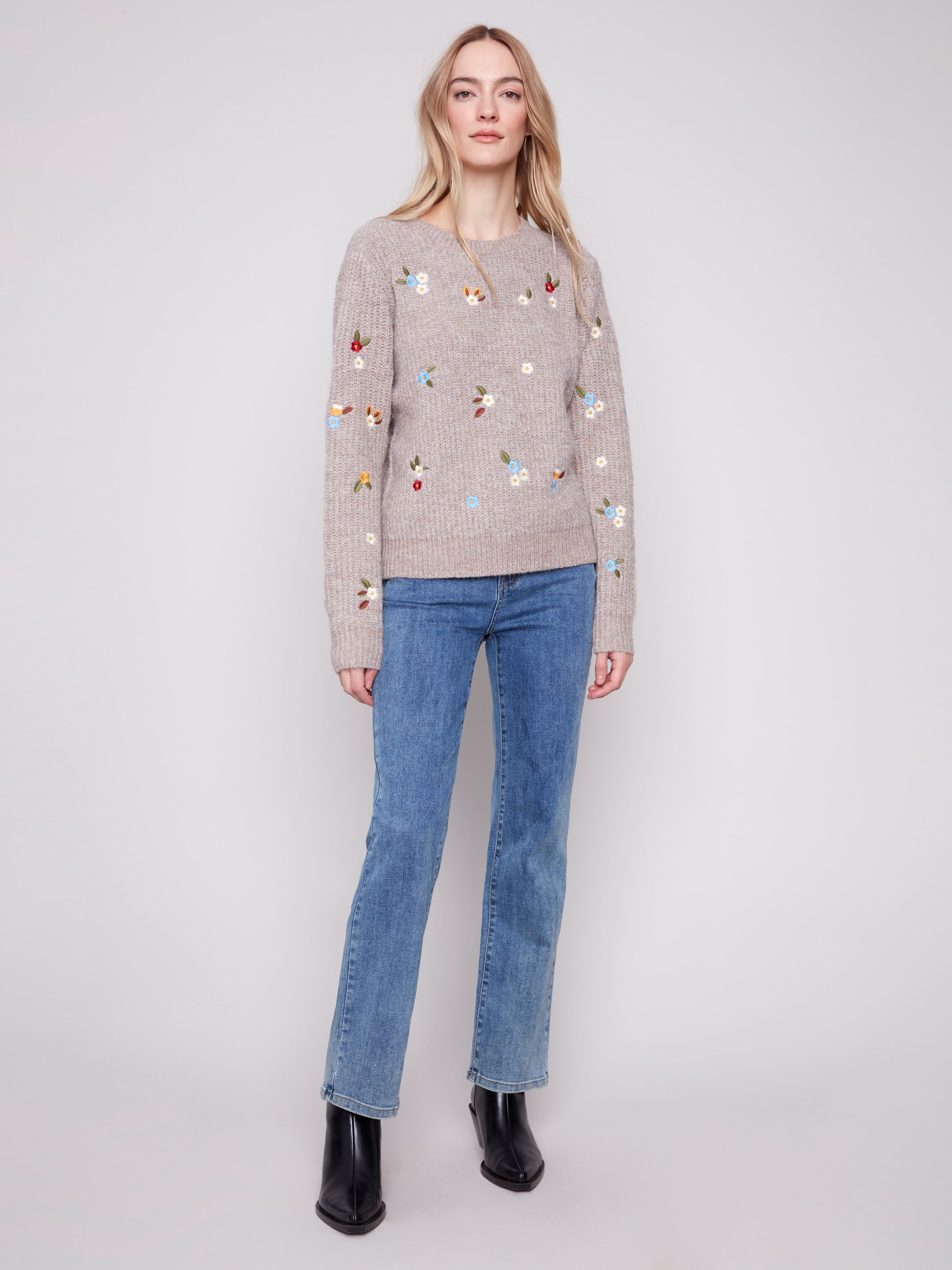 Crewneck Embroidered Sweater C2925/985B