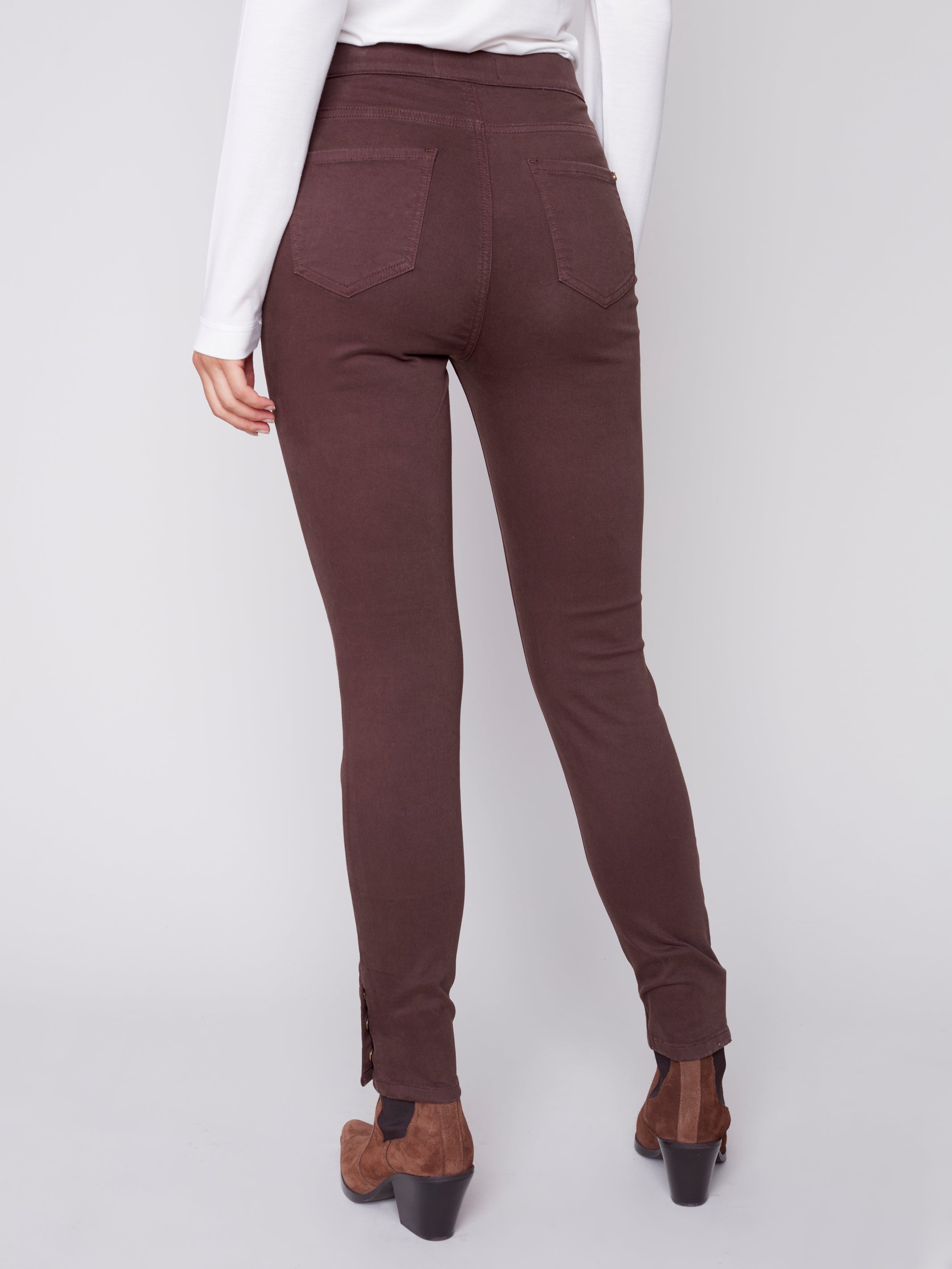 Bottom Snap Pull On Pant C5302RR/618A 093