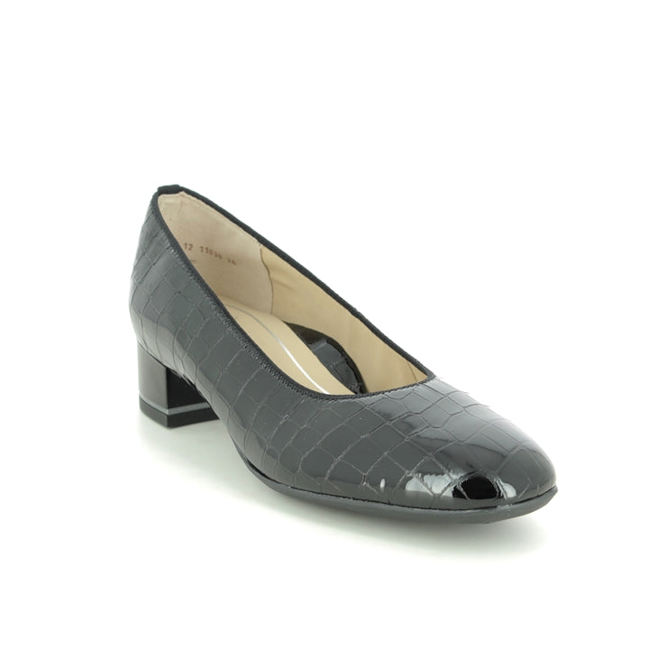 Black Croc Patent Pump 12-11838-26