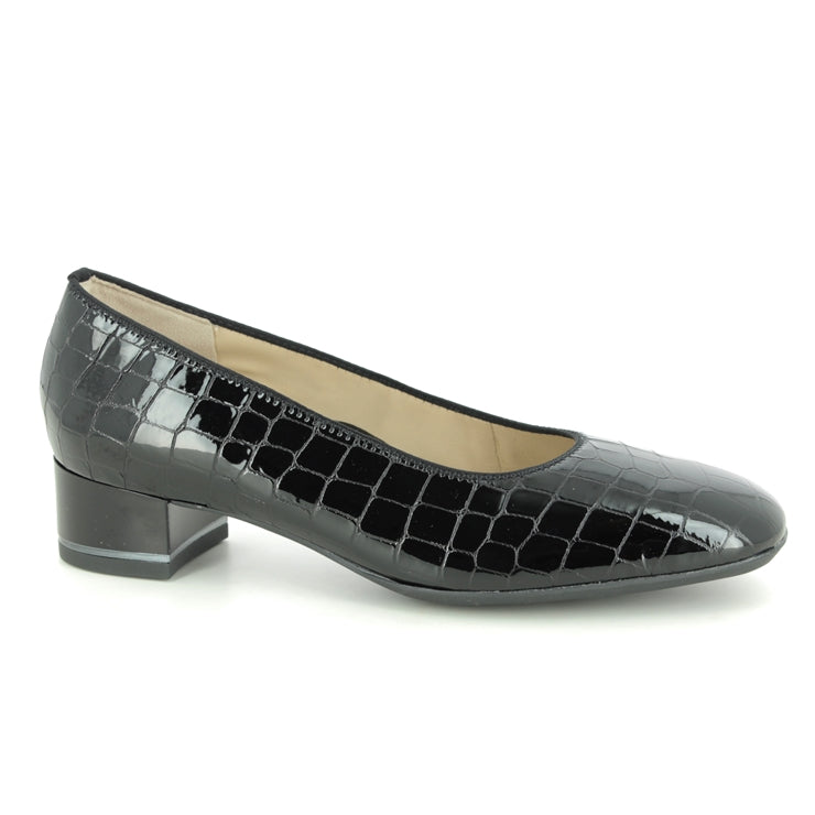 Black Croc Patent Pump 12-11838-26