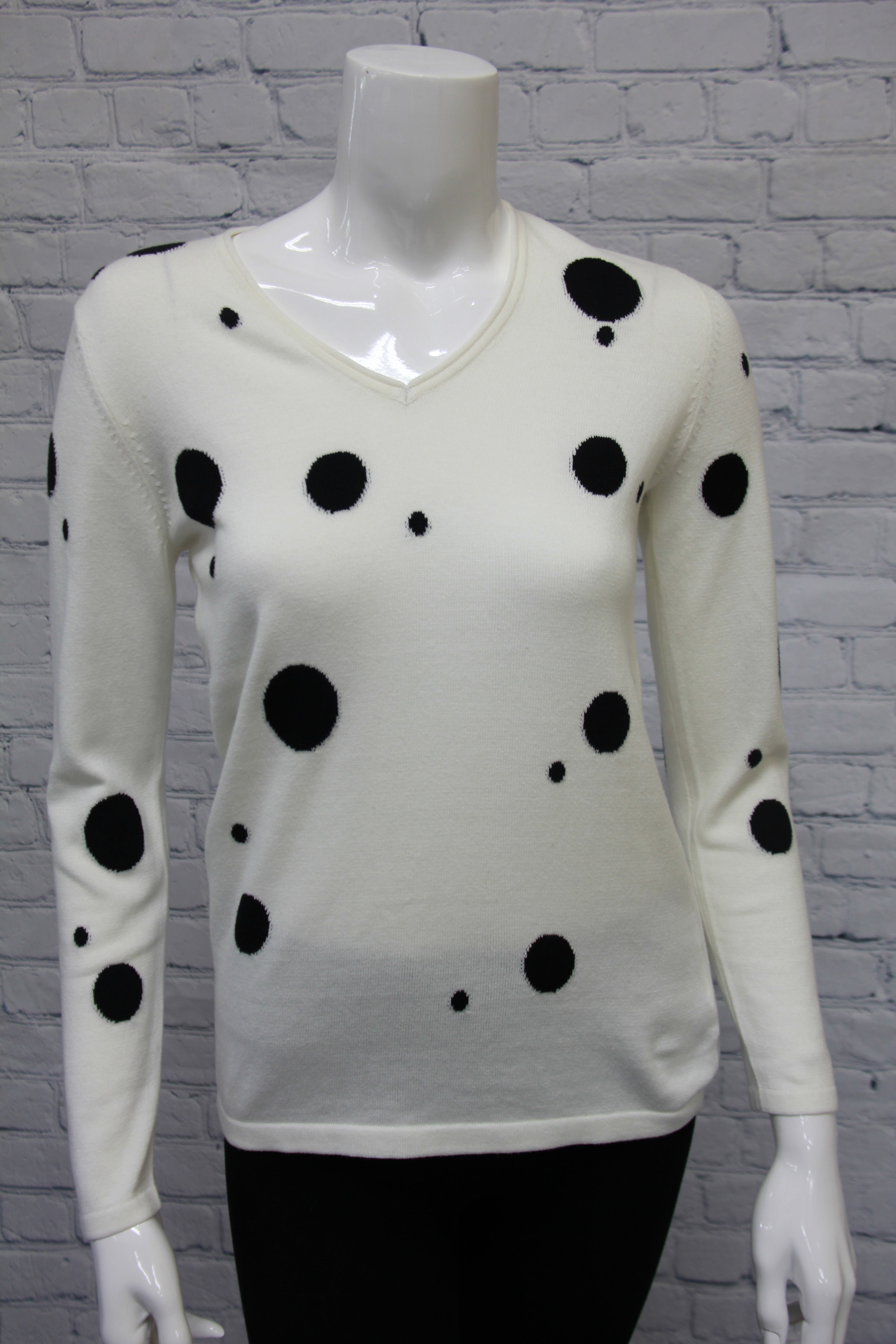 V-Neck Sweater Polka Dot