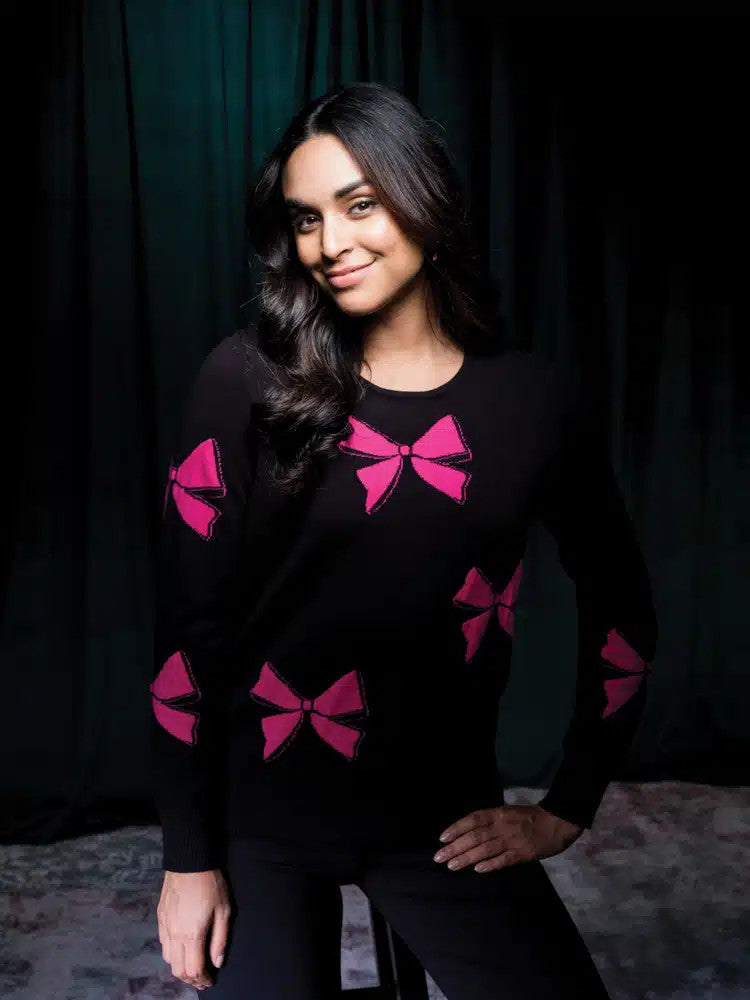 Black Sweater With Pink Bows 31018
