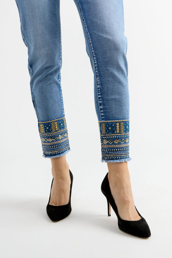 Embroidered Bleached Slim-fit Jeans Style 81008-6100