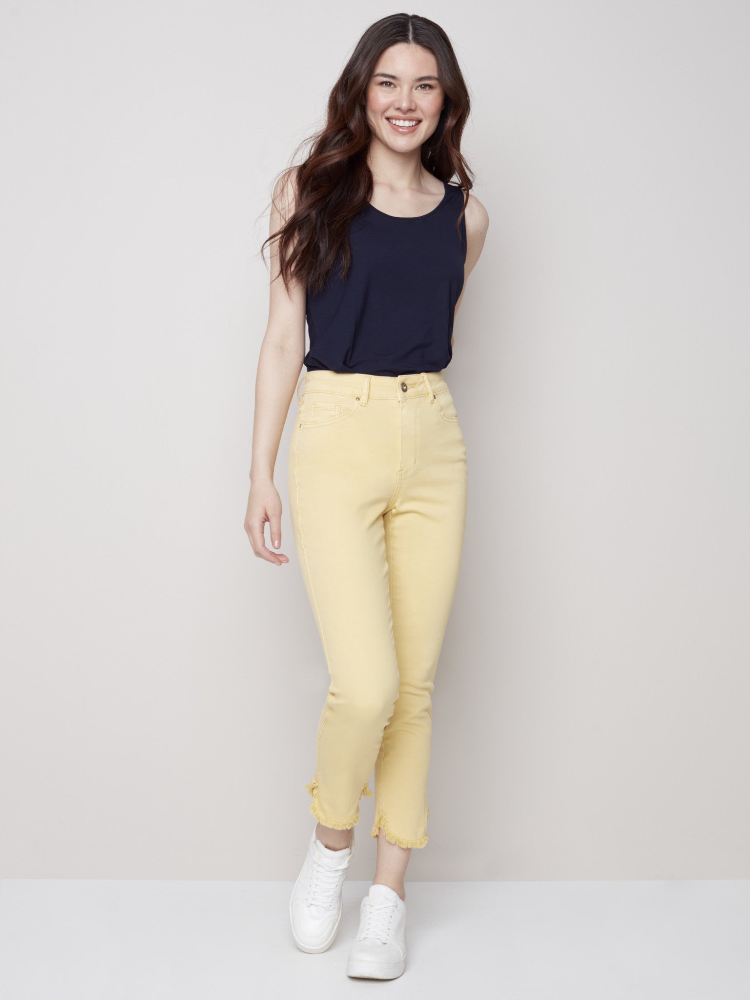 Denim Pant Wiht Tulip Frayed Leg Opening C5405